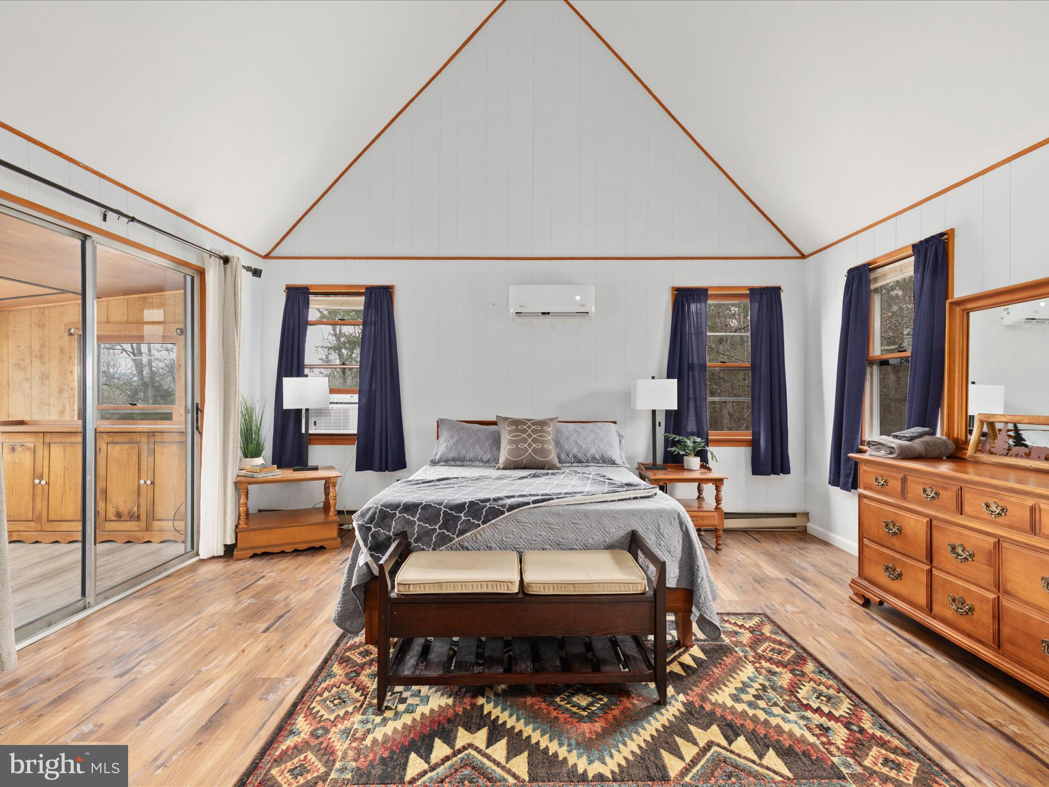 MASSANUTTEN FOREST - Residential