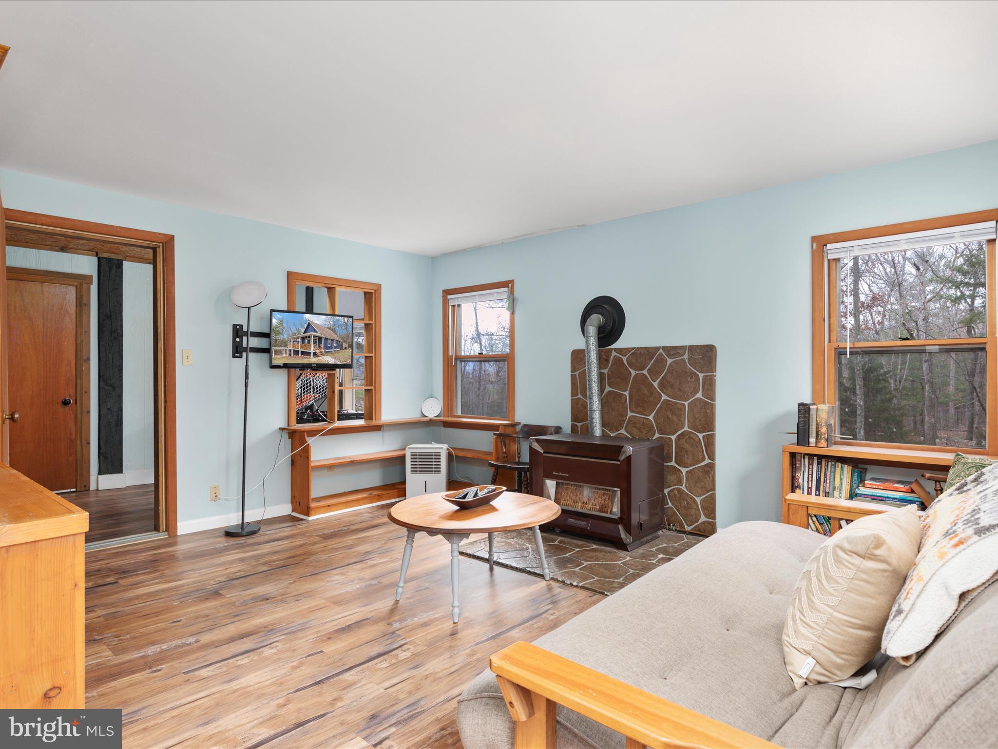 MASSANUTTEN FOREST - Residential