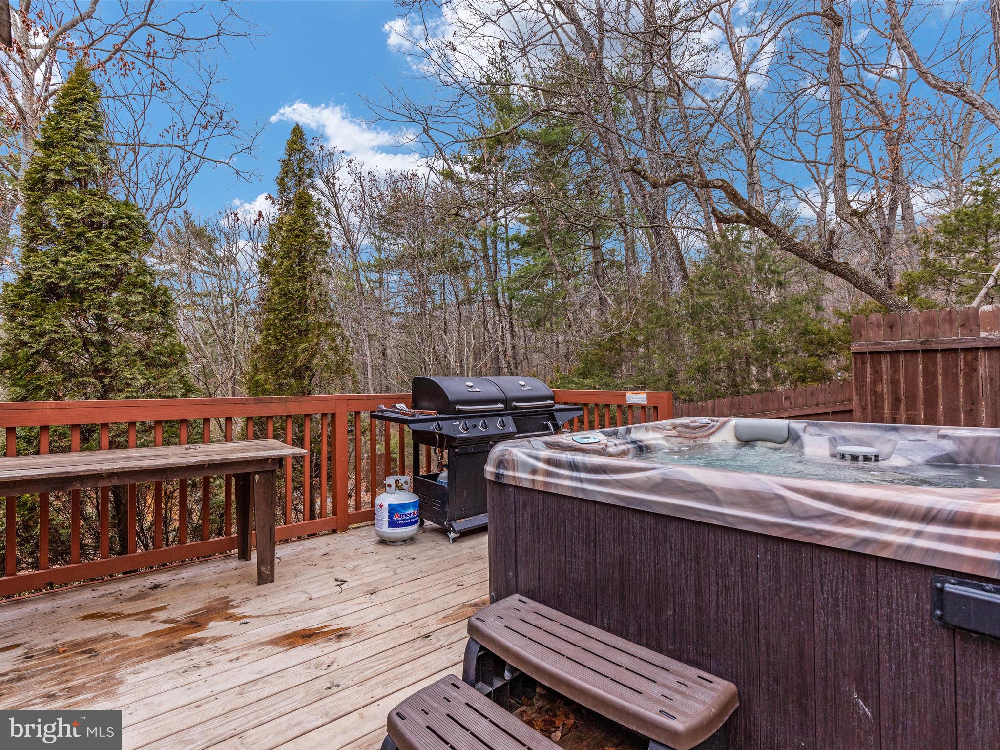 MASSANUTTEN FOREST - Residential