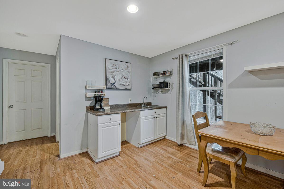 MEADOW CREEK - Residential