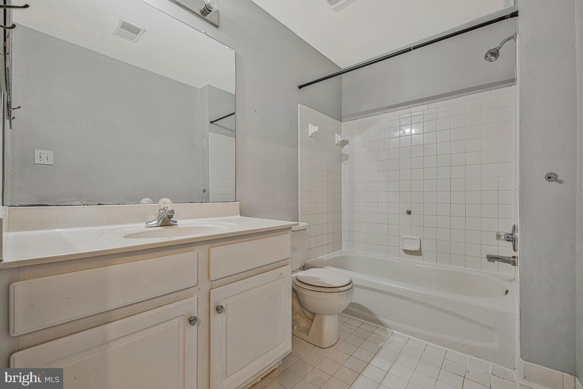 MEADOW CREEK - Residential