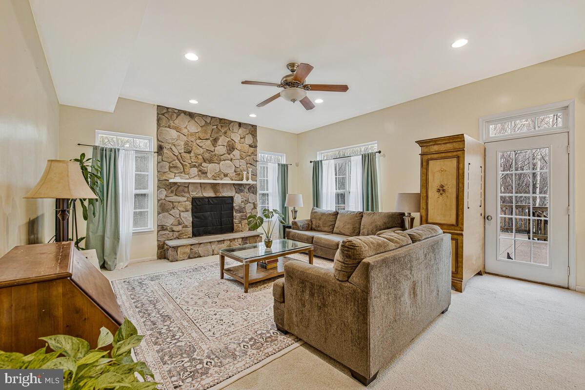 MEADOW CREEK - Residential