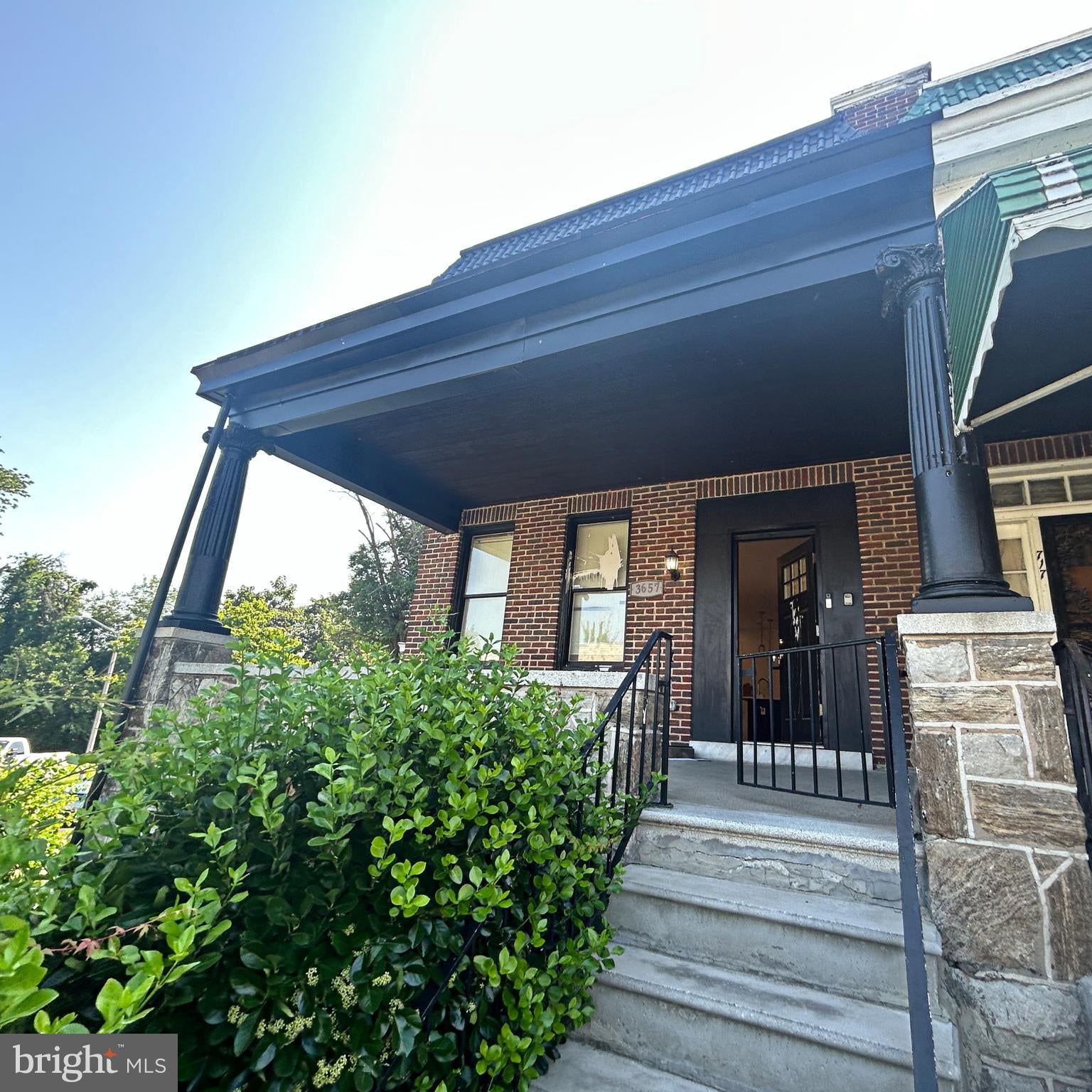 3657 GELSTON DRIVE