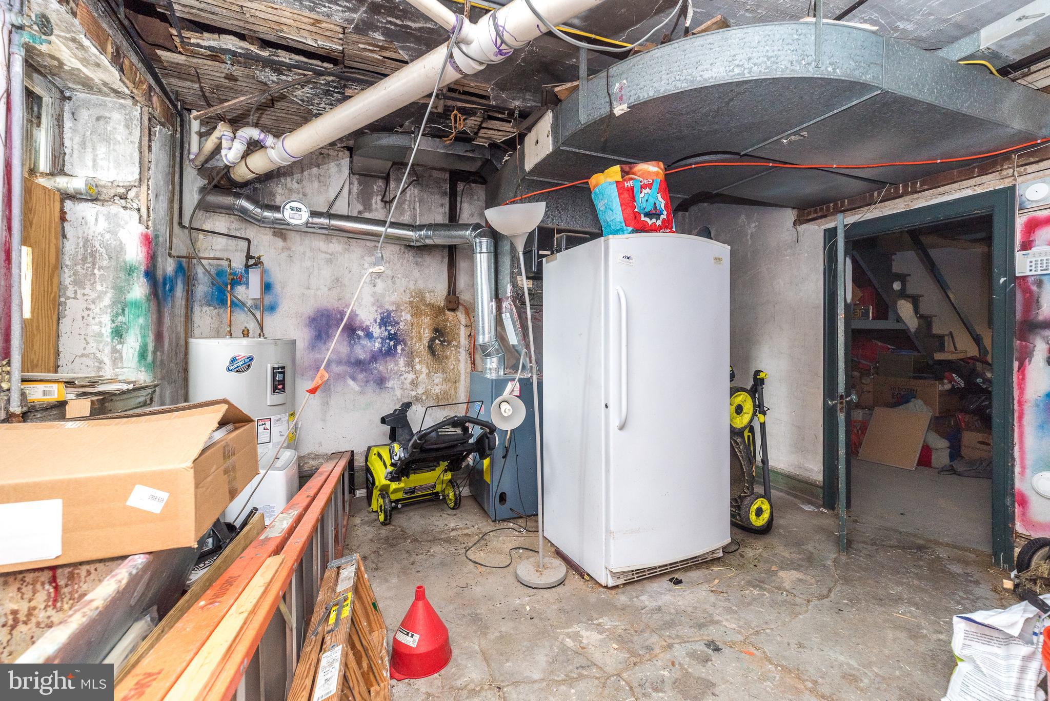 JENKINTOWN - Residential