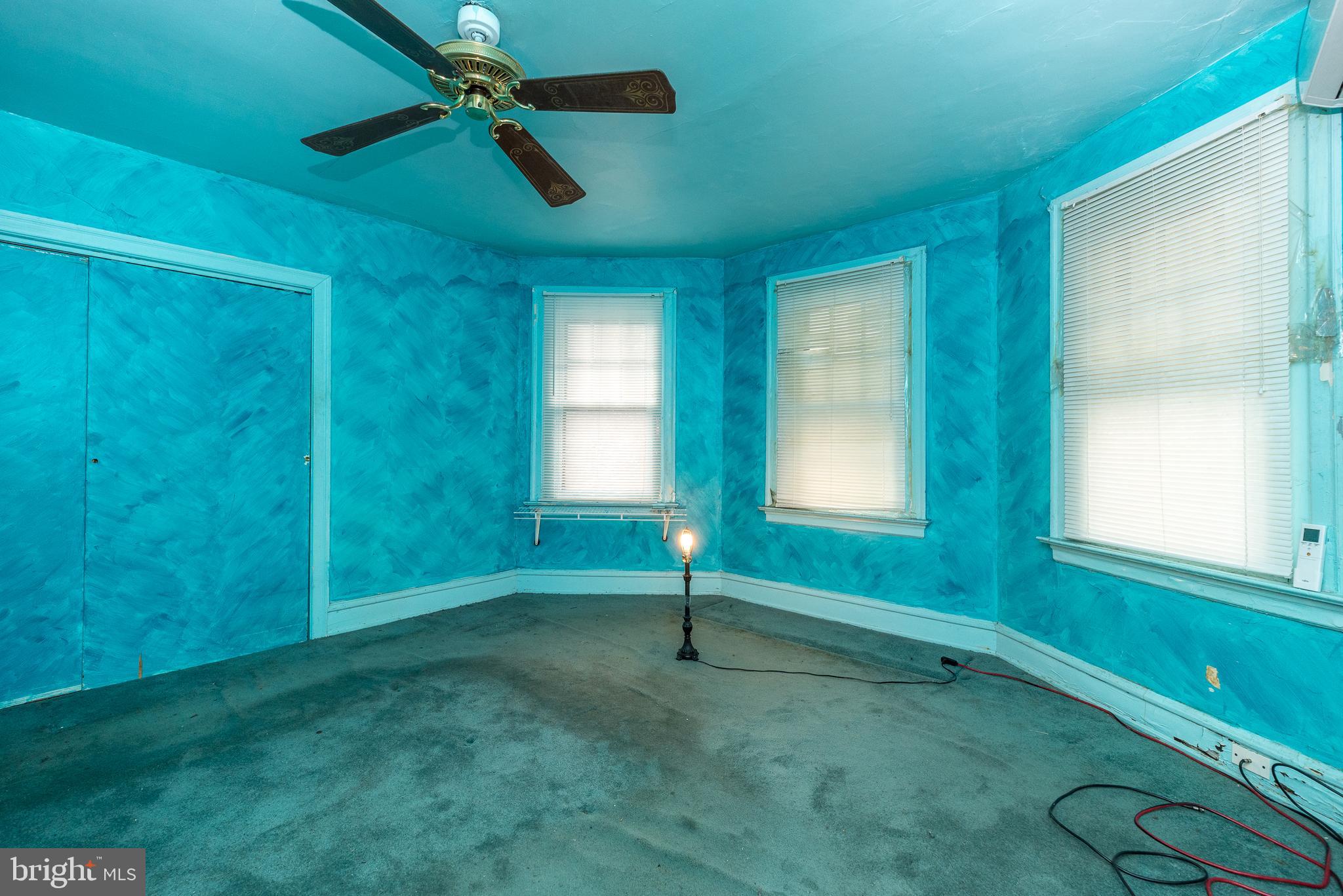 JENKINTOWN - Residential