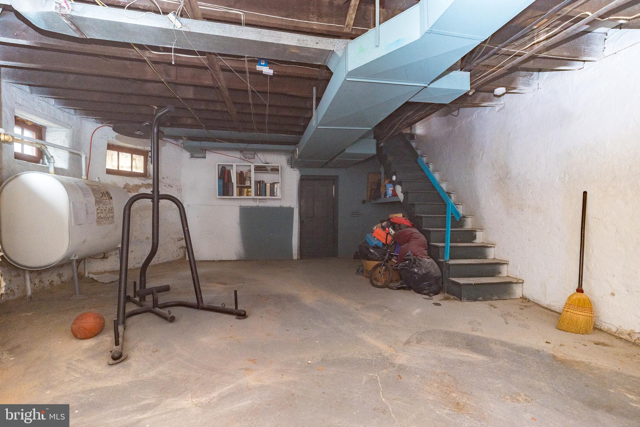 JENKINTOWN - Residential