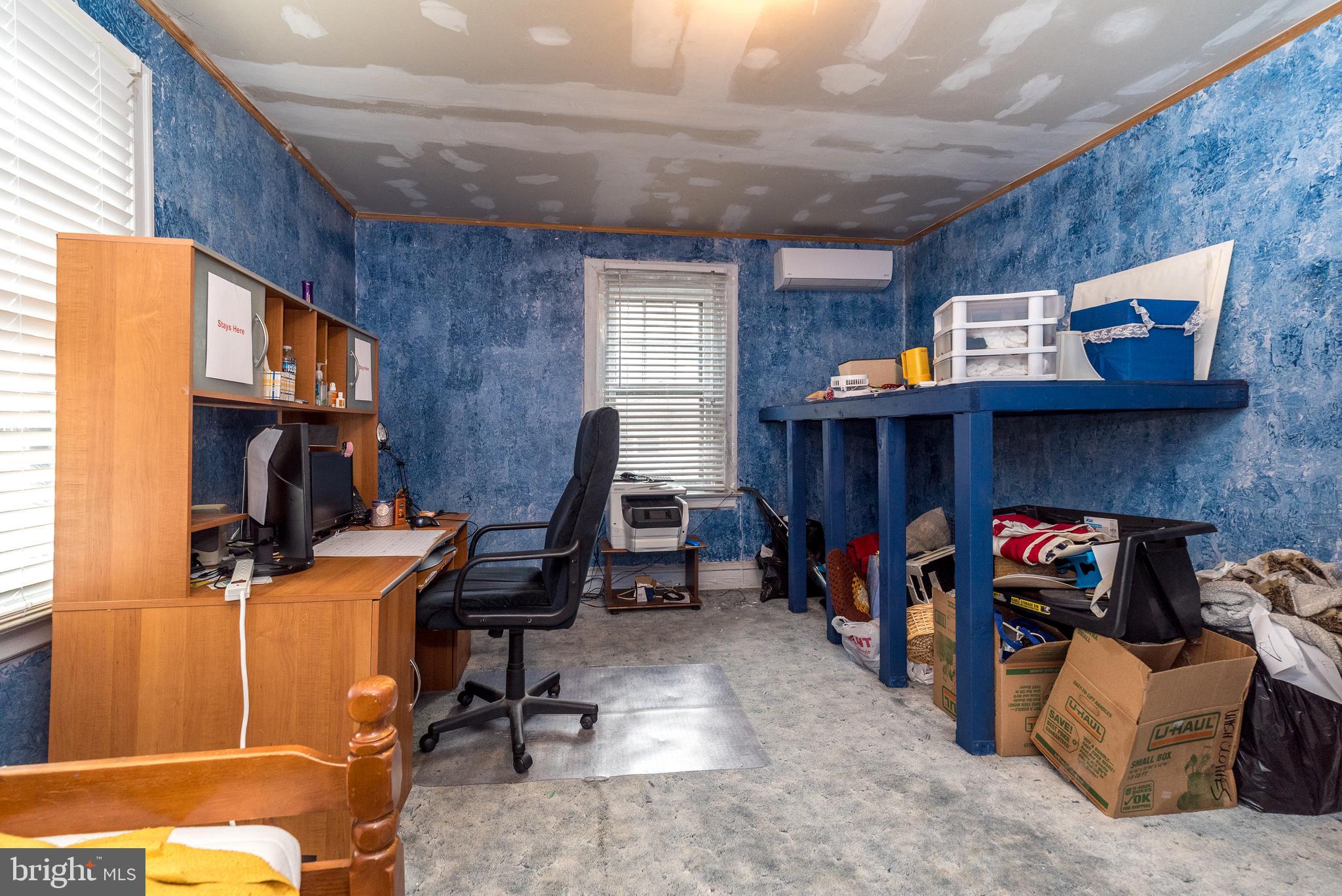 JENKINTOWN - Residential