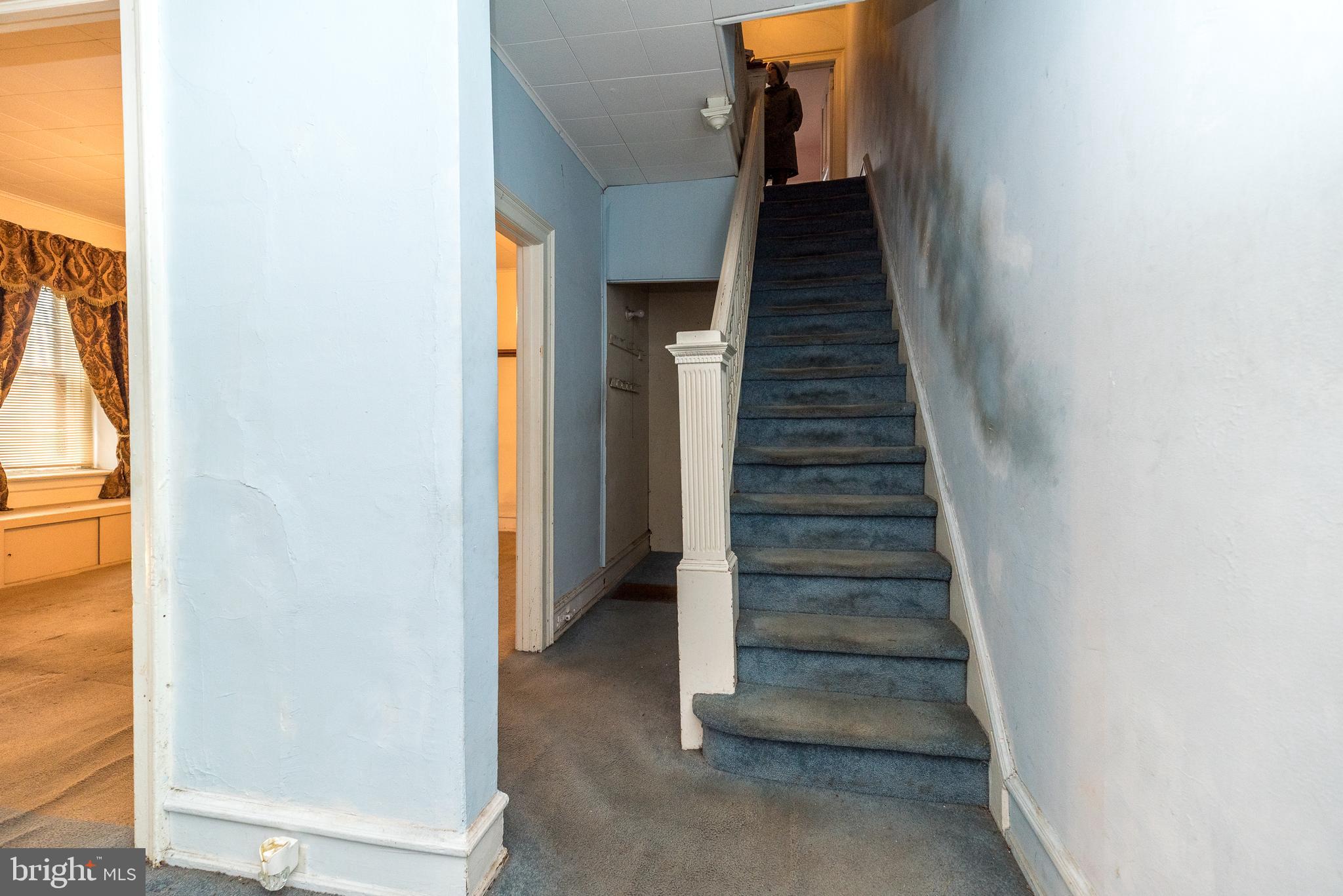 JENKINTOWN - Residential