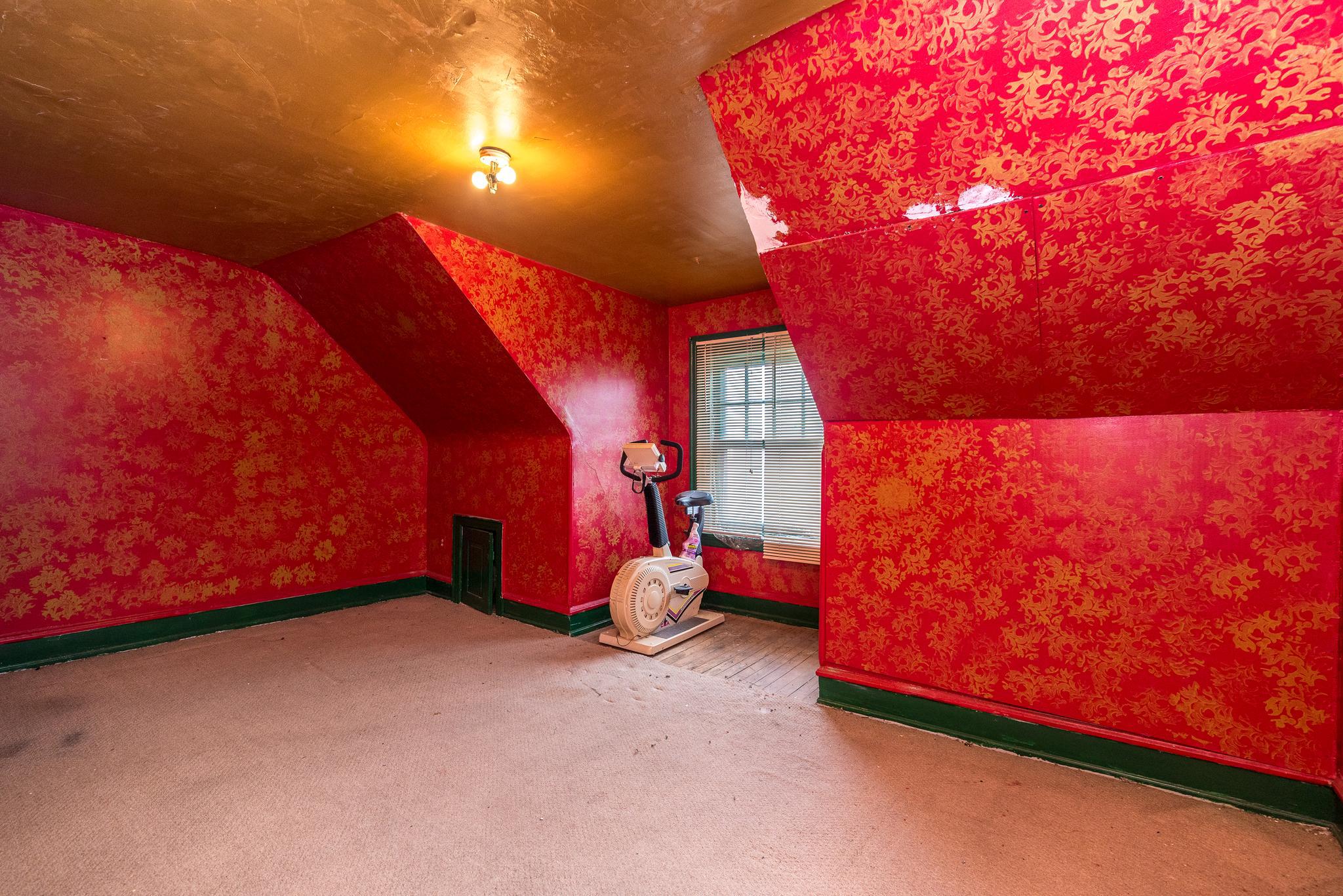 JENKINTOWN - Residential