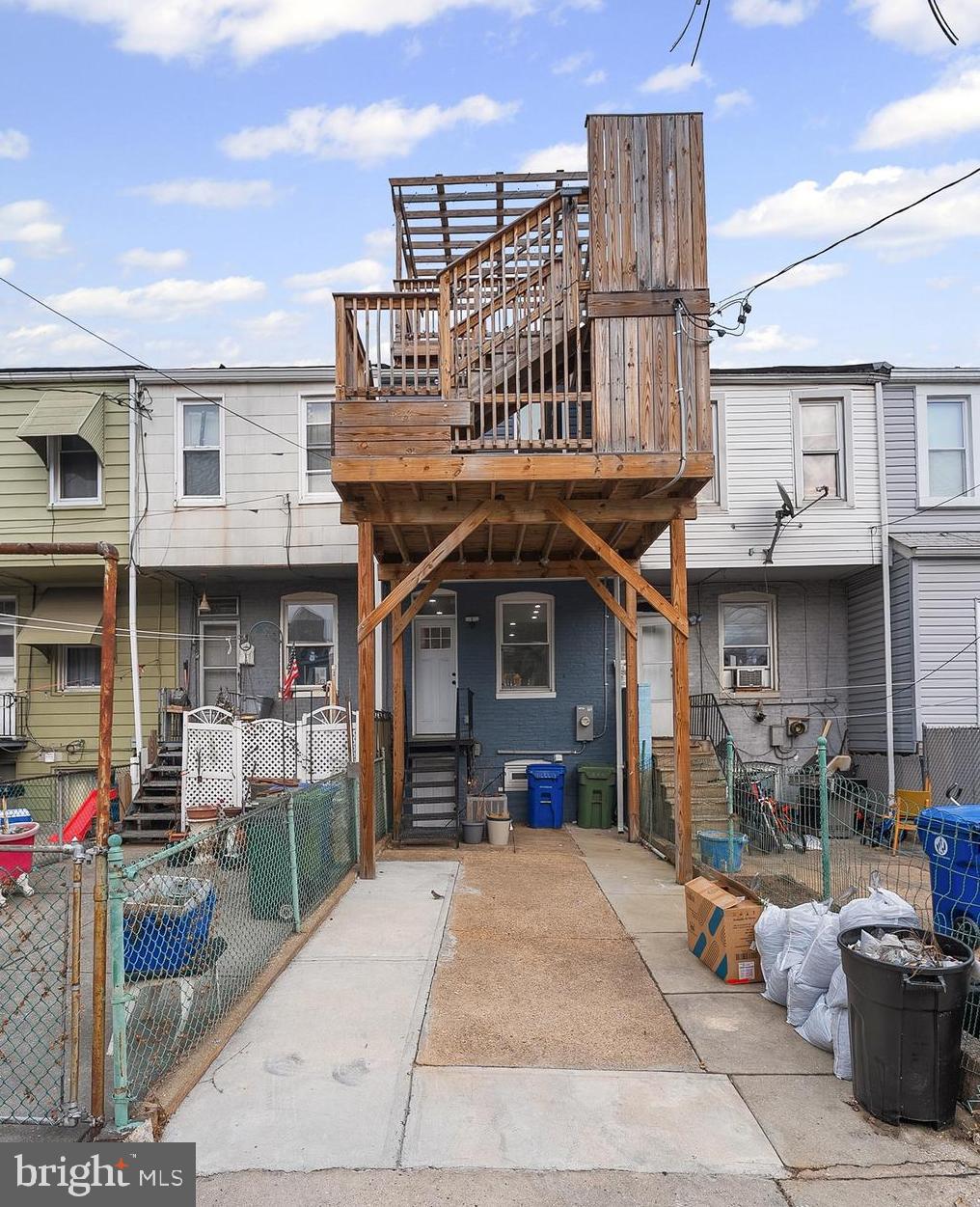 GREEKTOWN - Residential