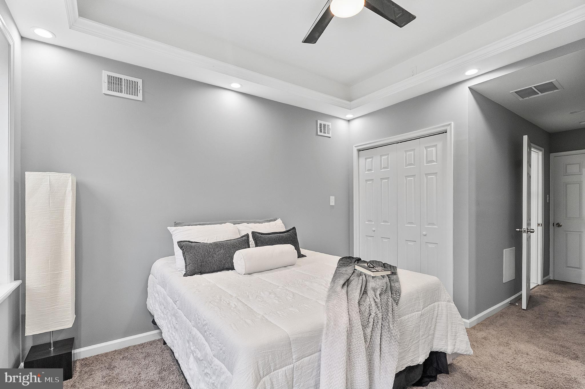 GREEKTOWN - Residential