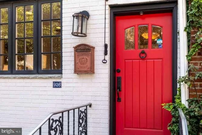 926 Catharine Street, Philadelphia, PA, 19147