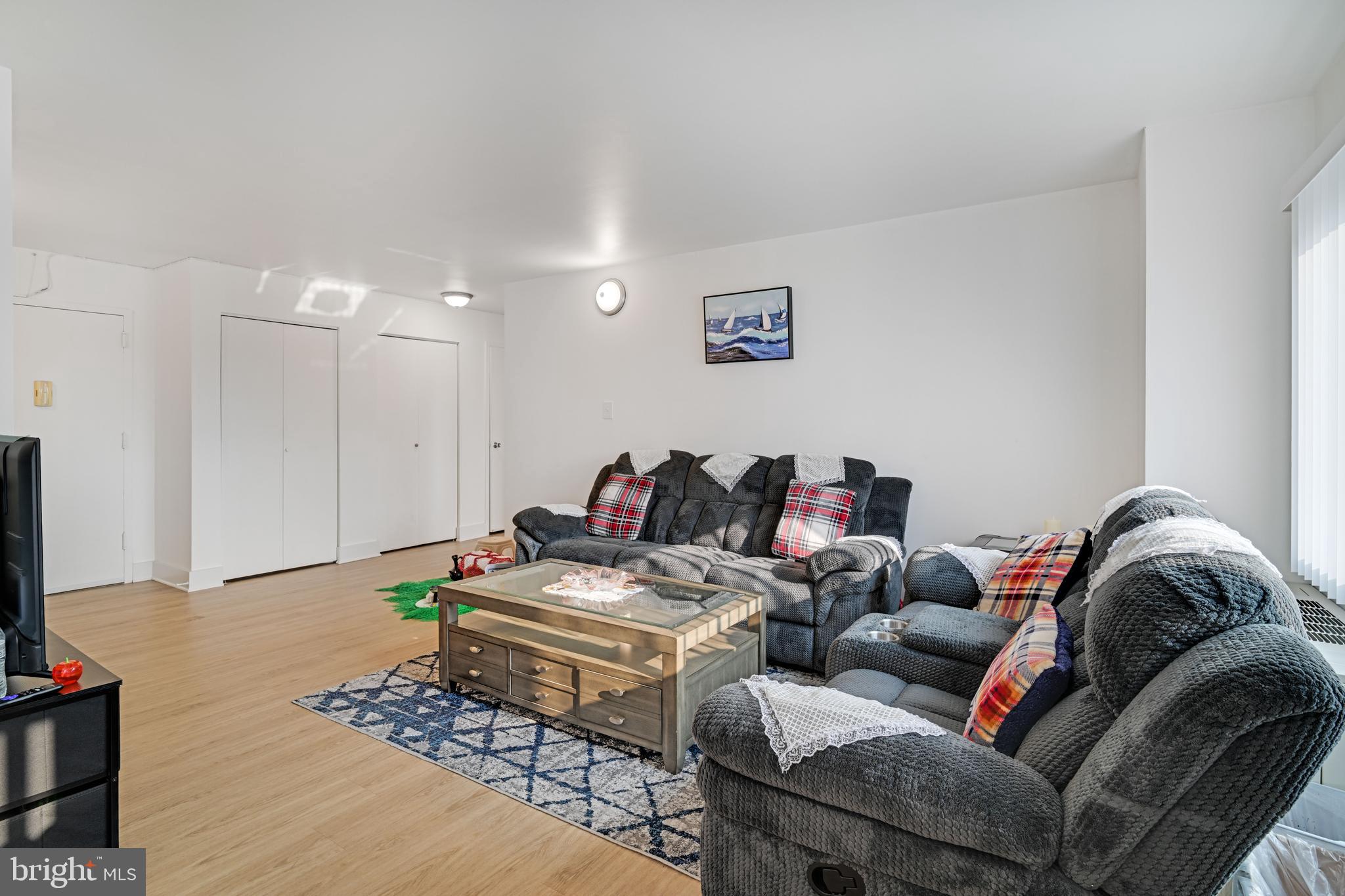 UNIVERSITY TOWERS CODM - Residential