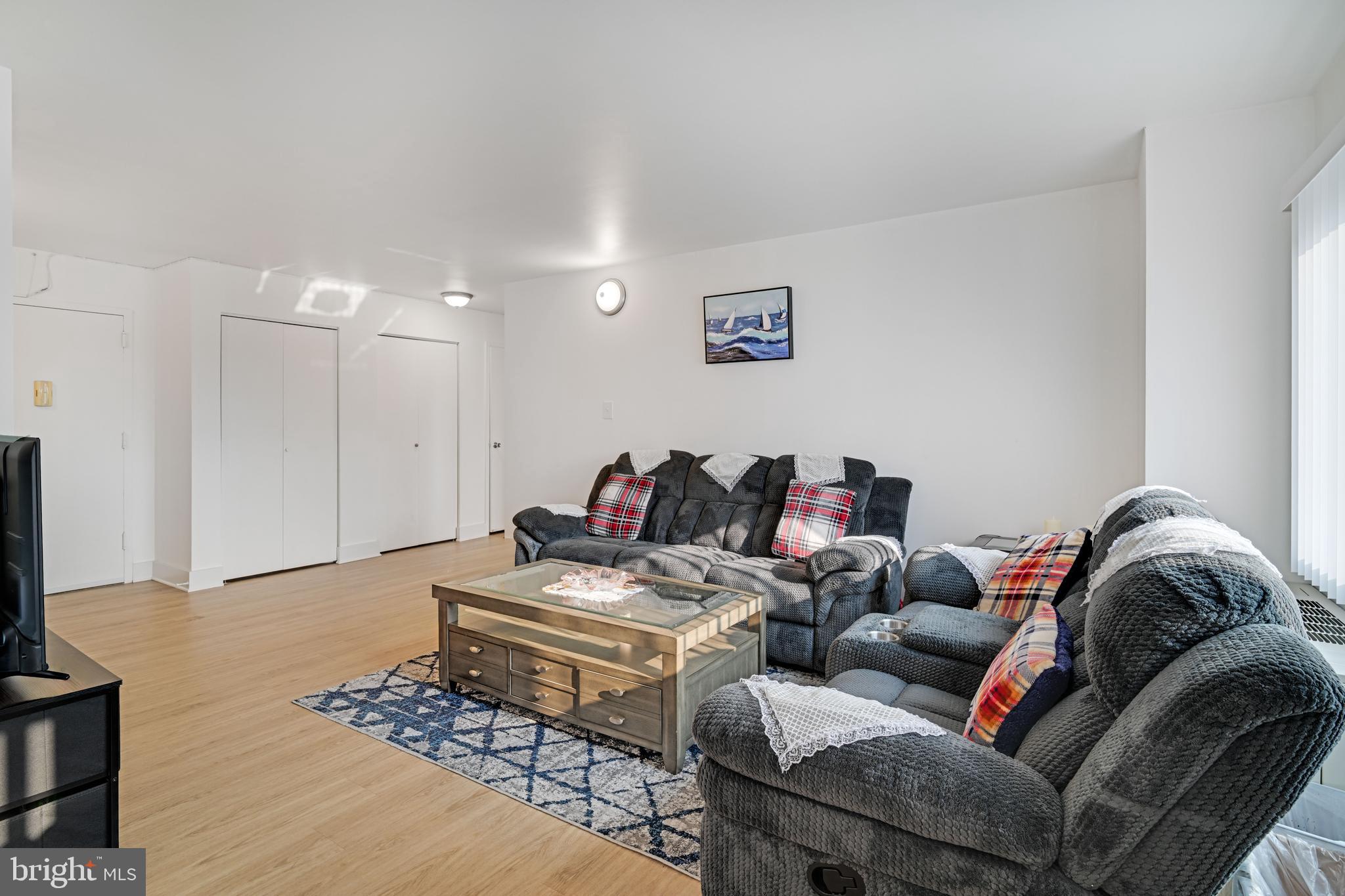 UNIVERSITY TOWERS CODM - Residential