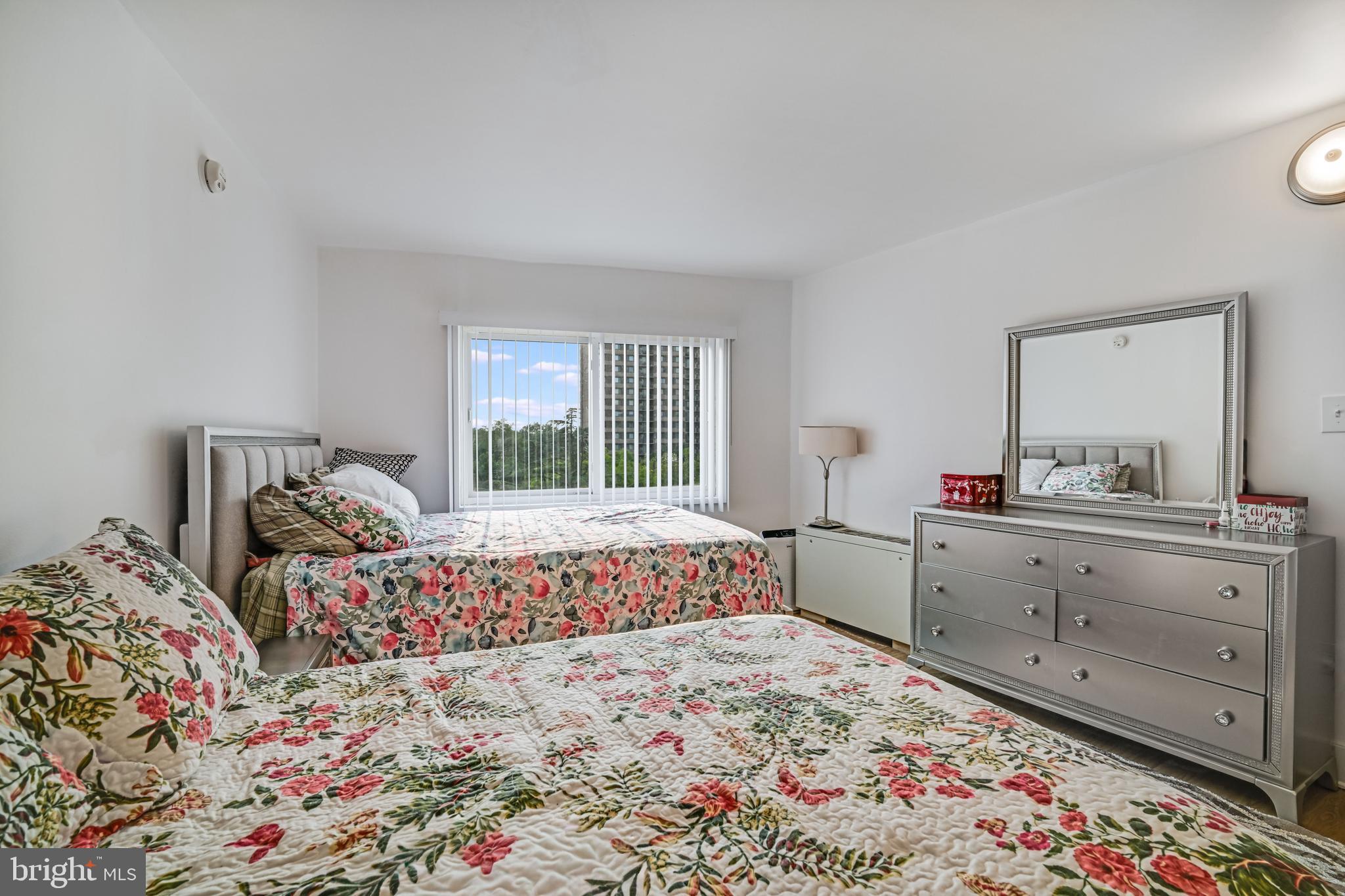 UNIVERSITY TOWERS CODM - Residential