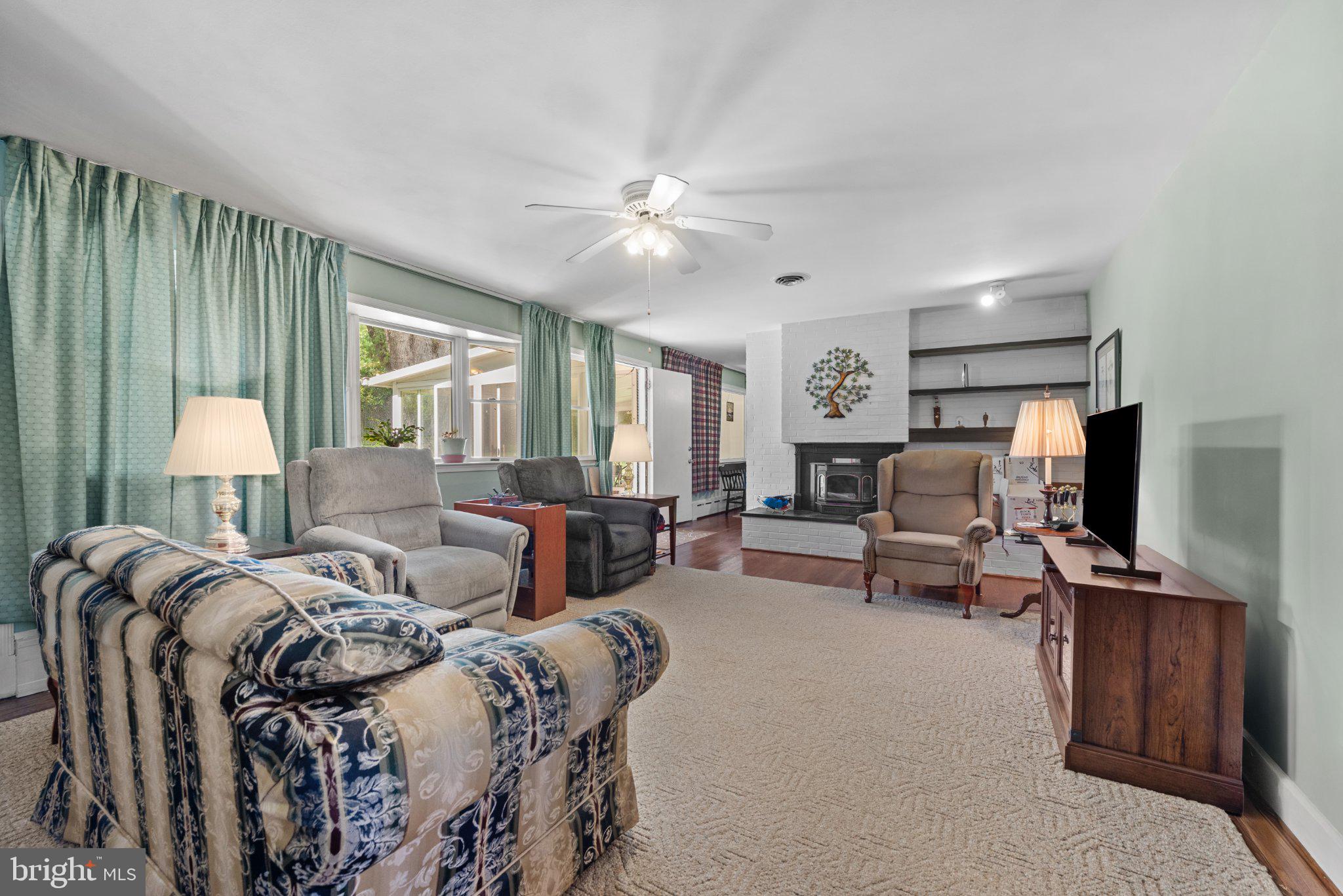 1506 DULANEY VALLEY ROAD