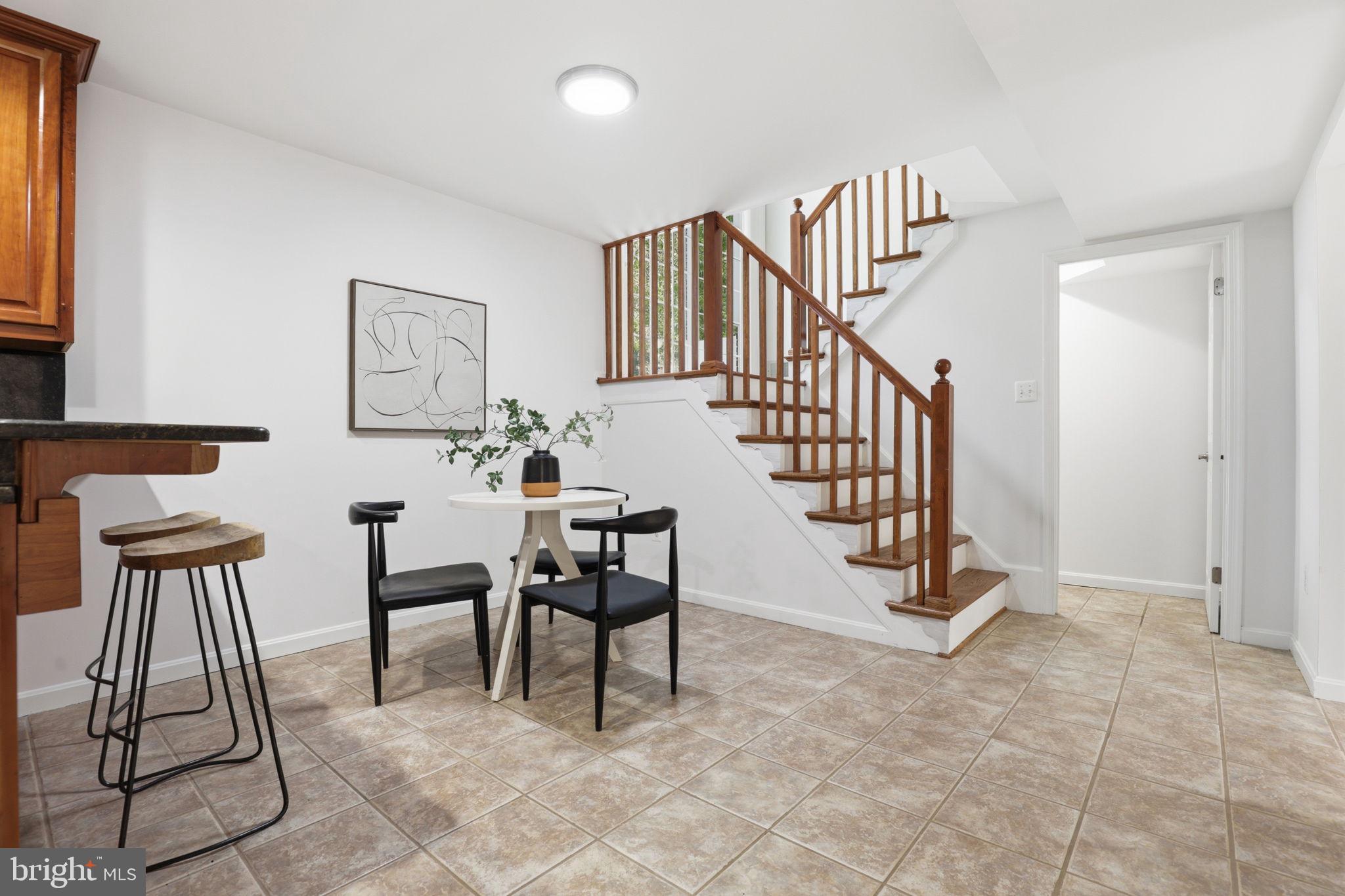 ORANGE HUNT ESTATES WEST - Residential
