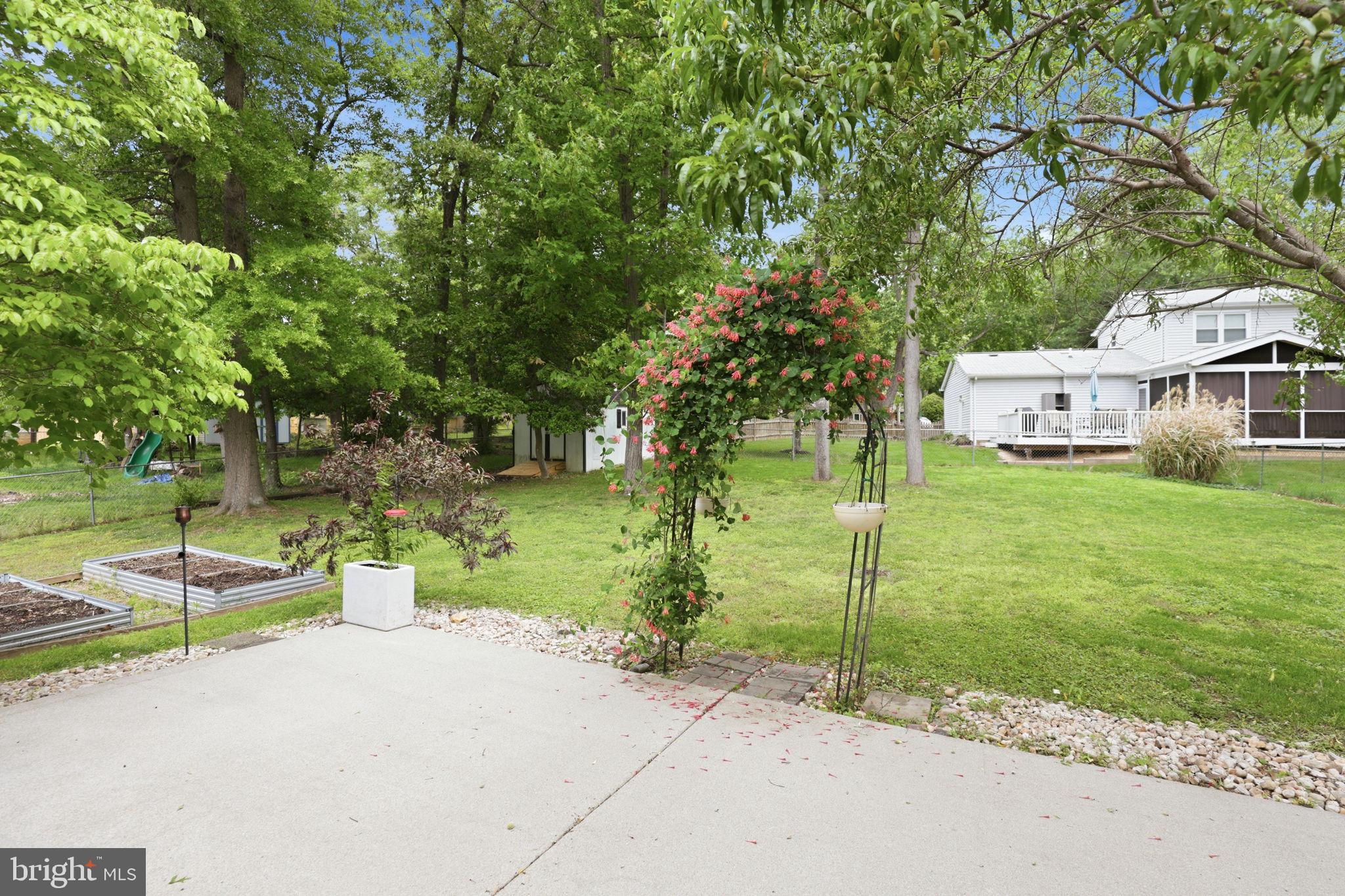 ORANGE HUNT ESTATES WEST - Residential