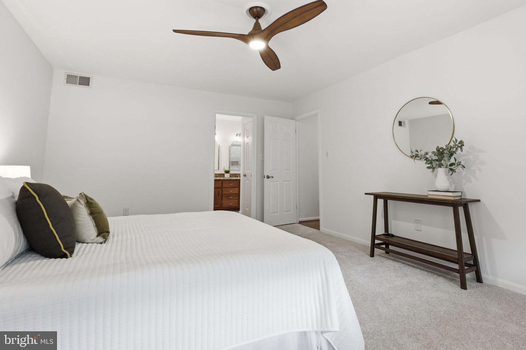 ORANGE HUNT ESTATES WEST - Residential