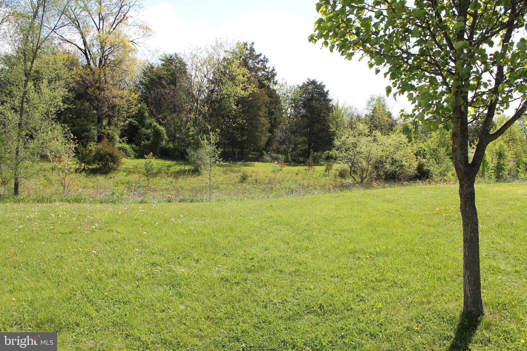 TOWNES OF TOPAZ - Residential