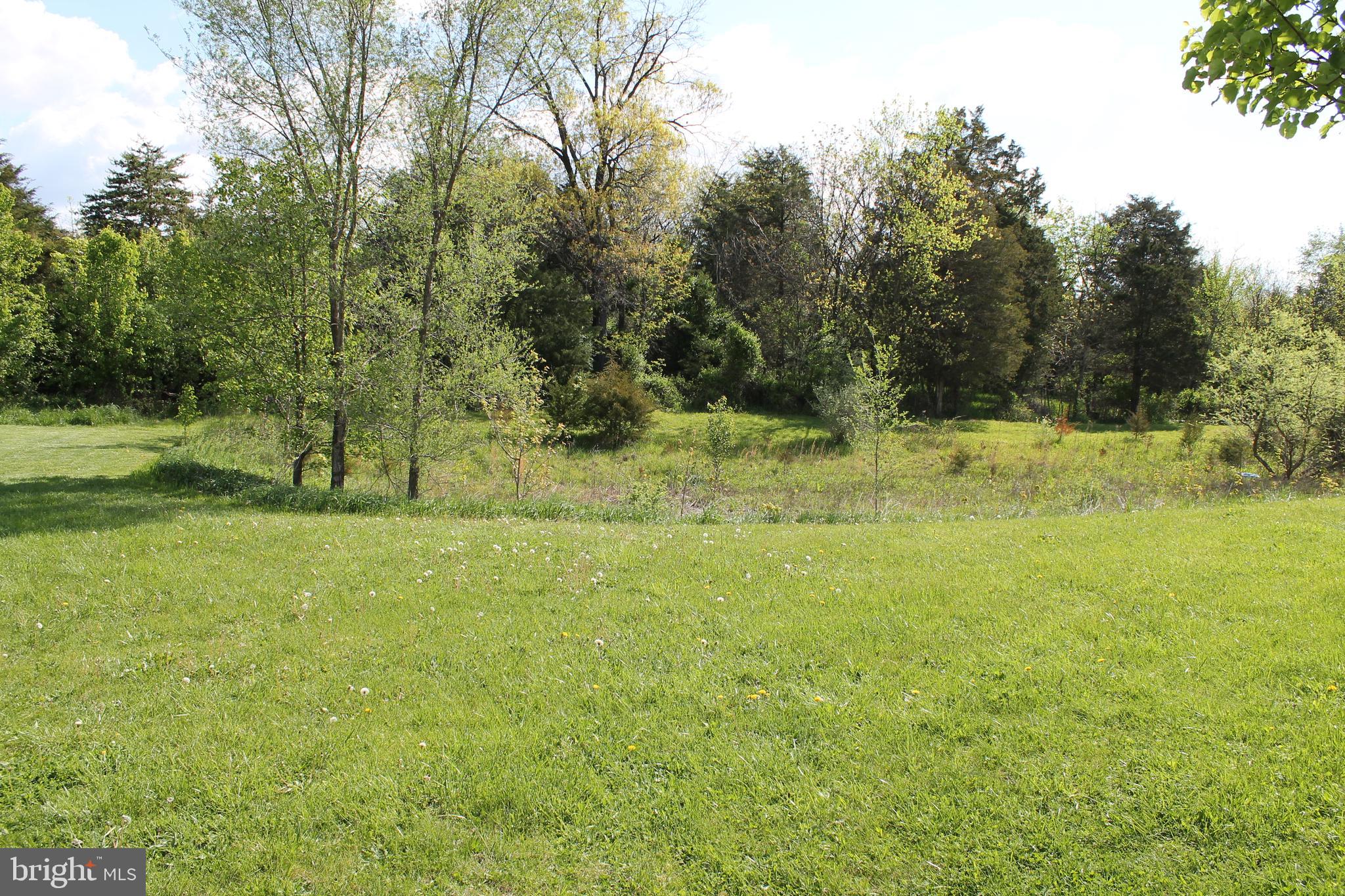 TOWNES OF TOPAZ - Residential