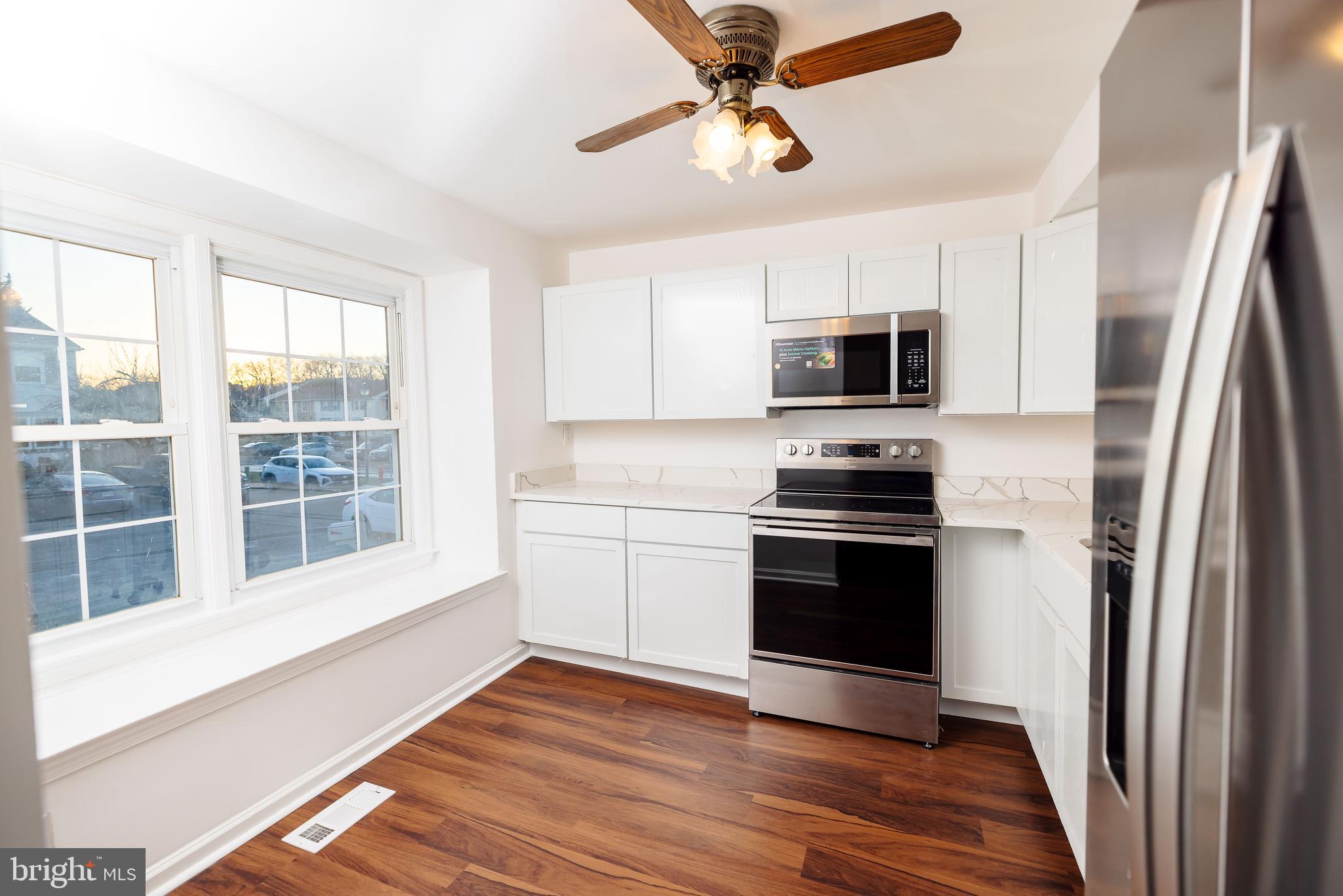 AMBERLY - Residential