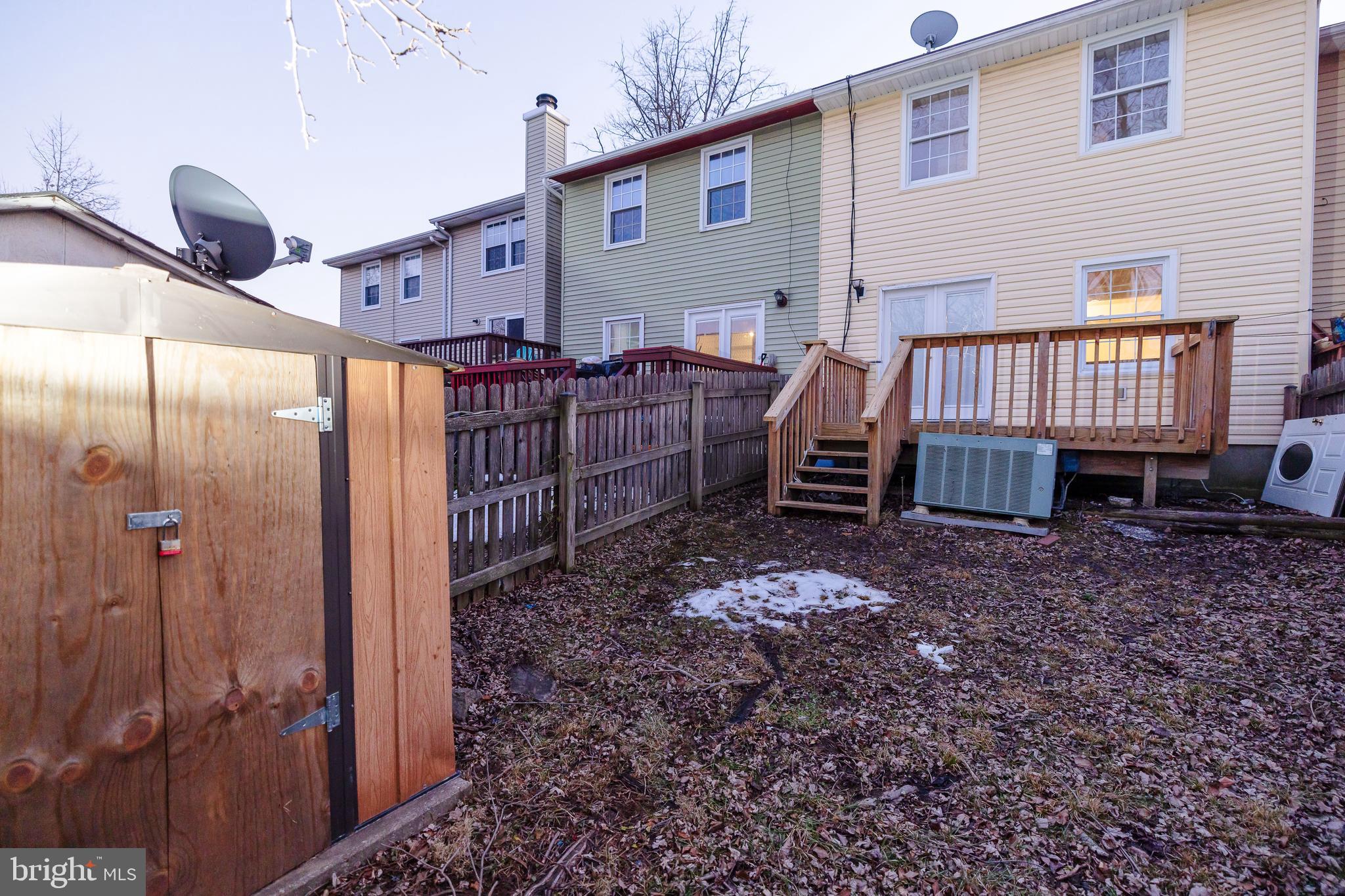 AMBERLY - Residential