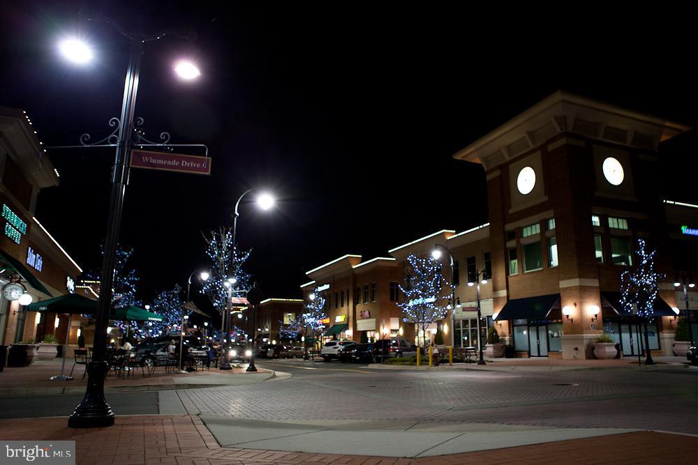 LANSDOWNE ON THE POTOMAC - Residential
