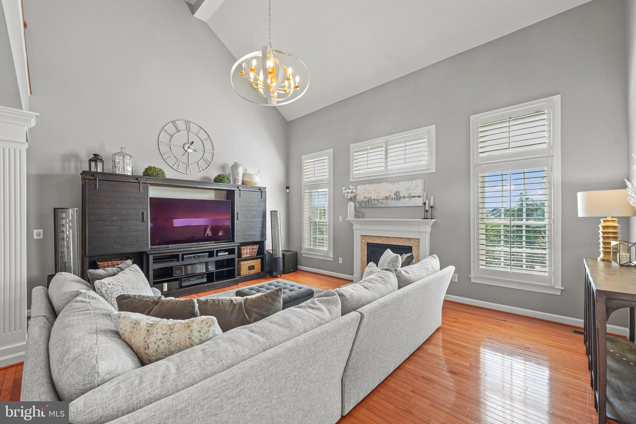 LANSDOWNE ON THE POTOMAC - Residential