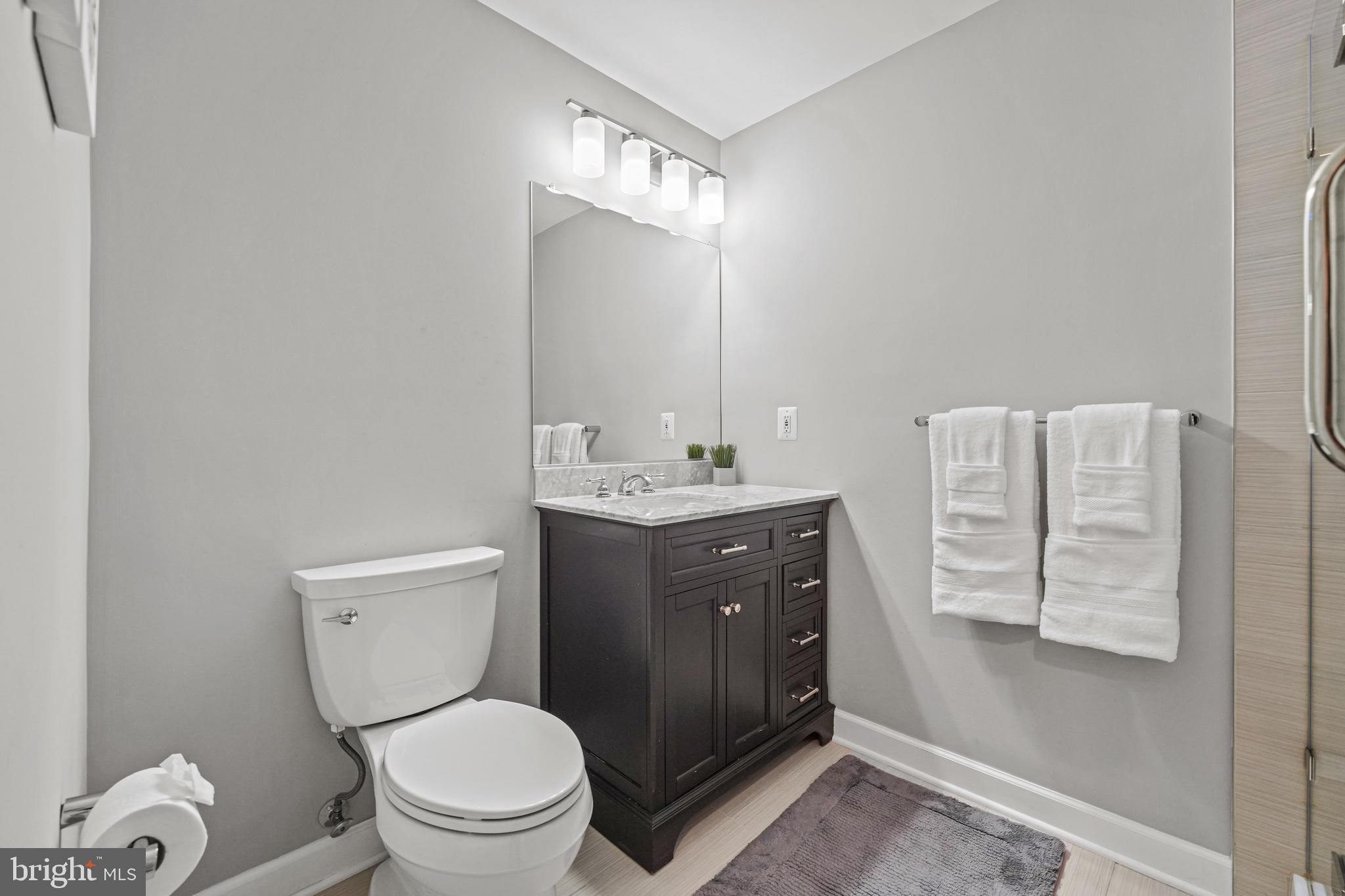 LANSDOWNE ON THE POTOMAC - Residential