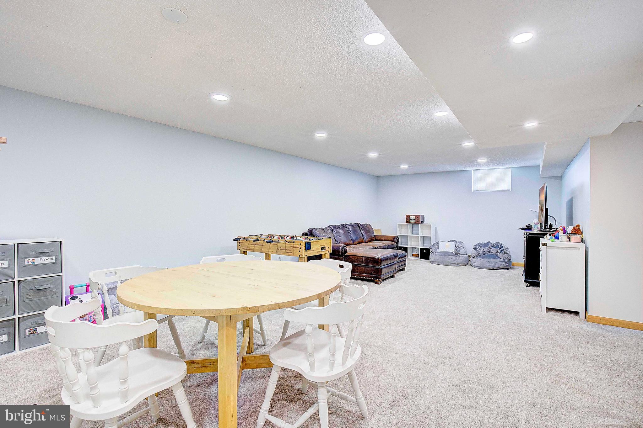 CEDARHURST - Residential