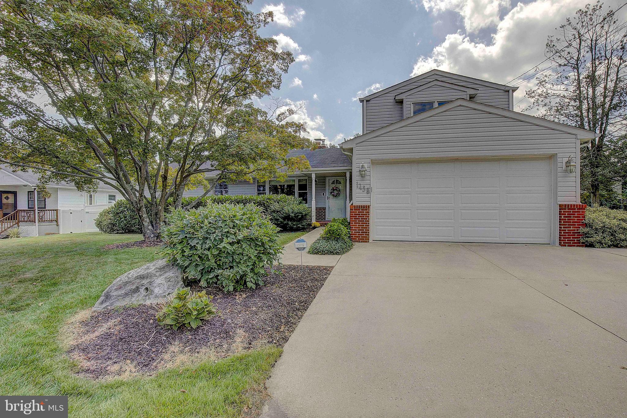 CEDARHURST - Residential