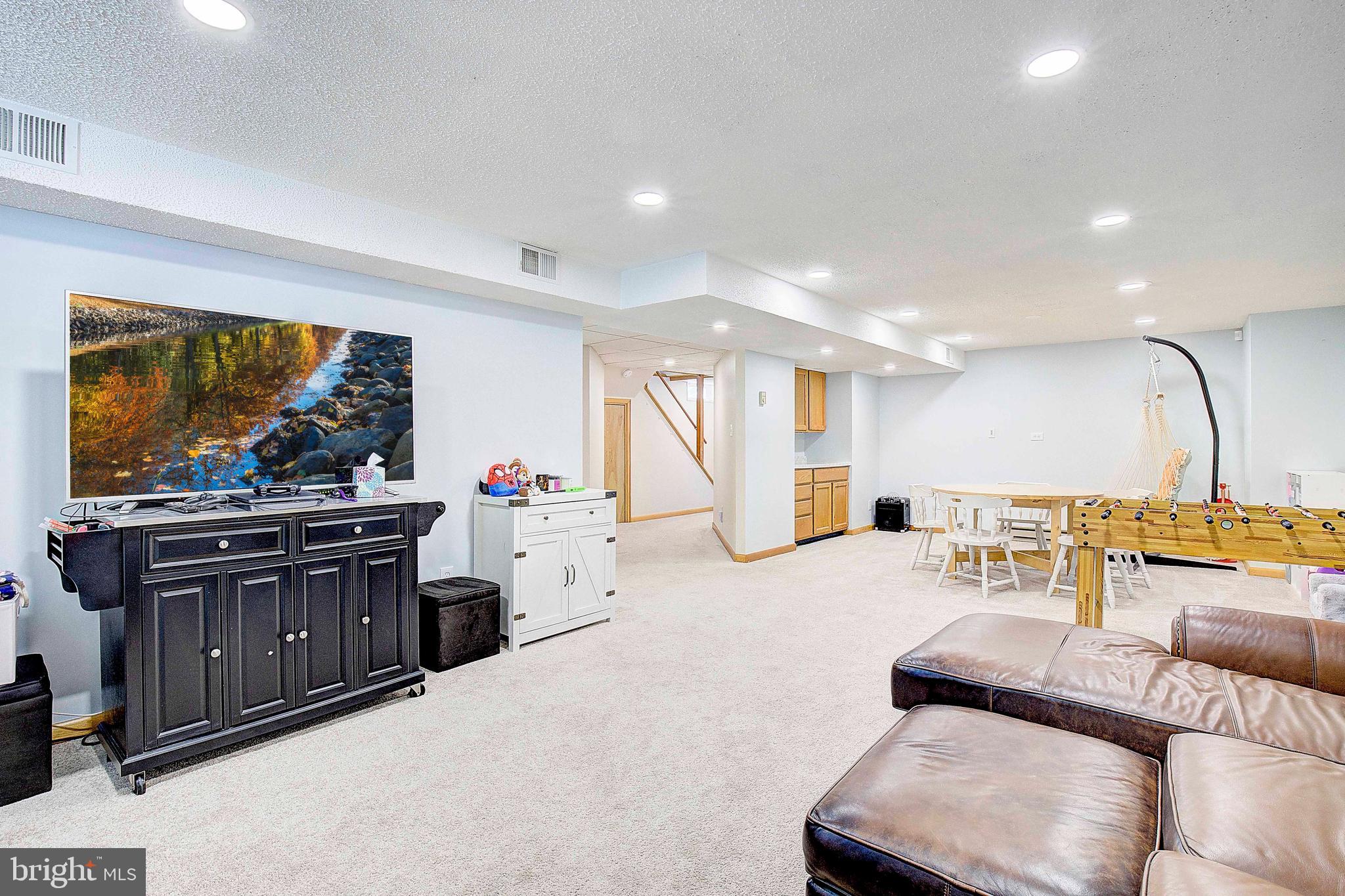 CEDARHURST - Residential