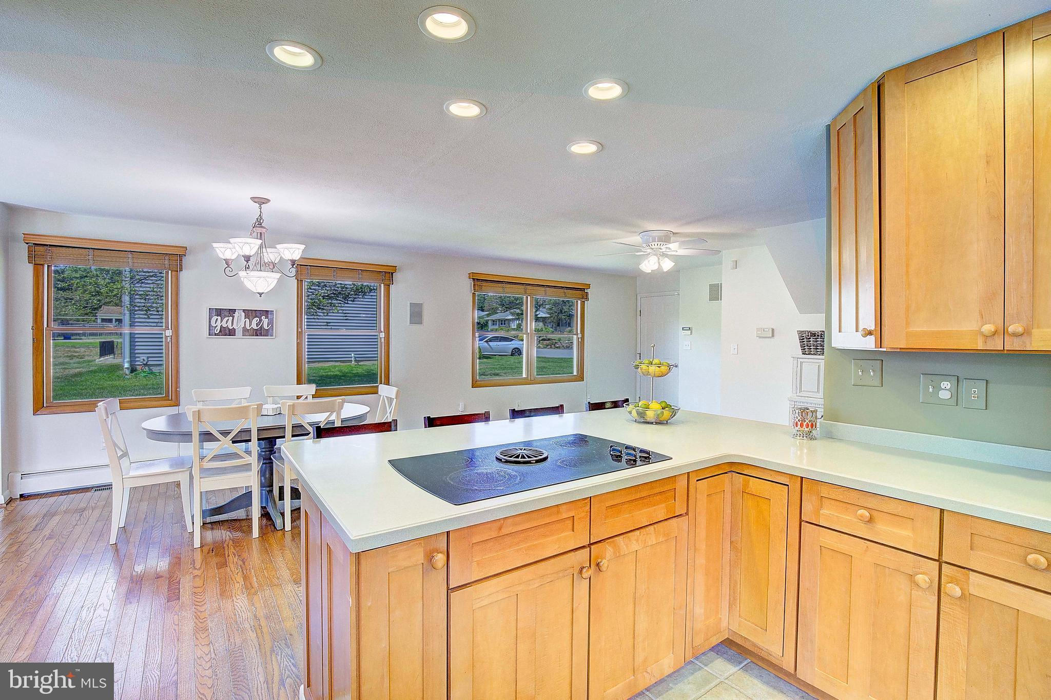 CEDARHURST - Residential