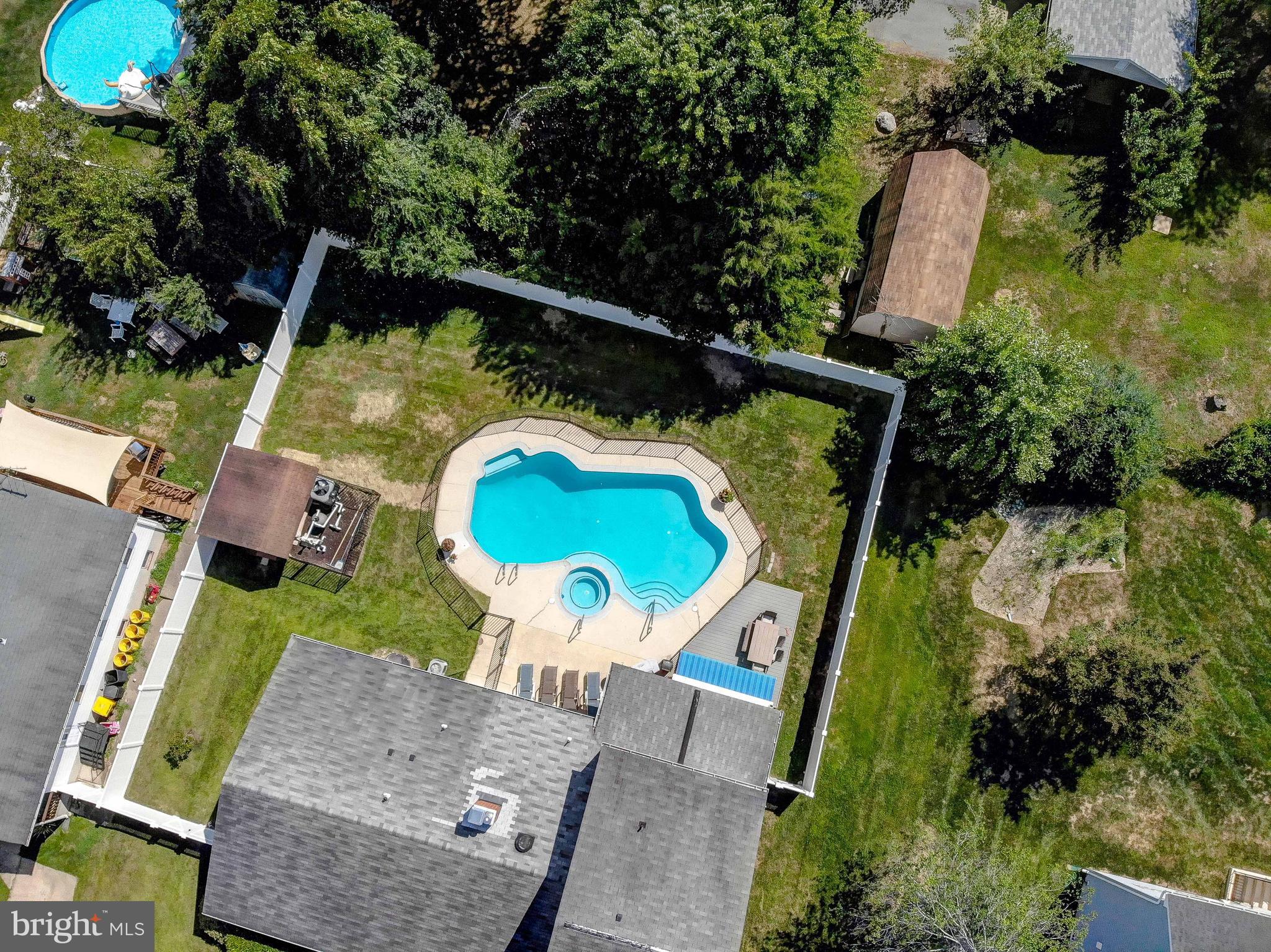 CEDARHURST - Residential