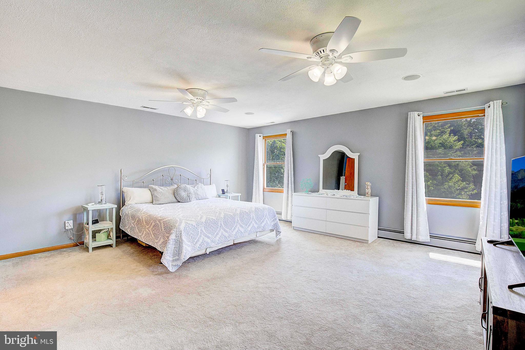 CEDARHURST - Residential