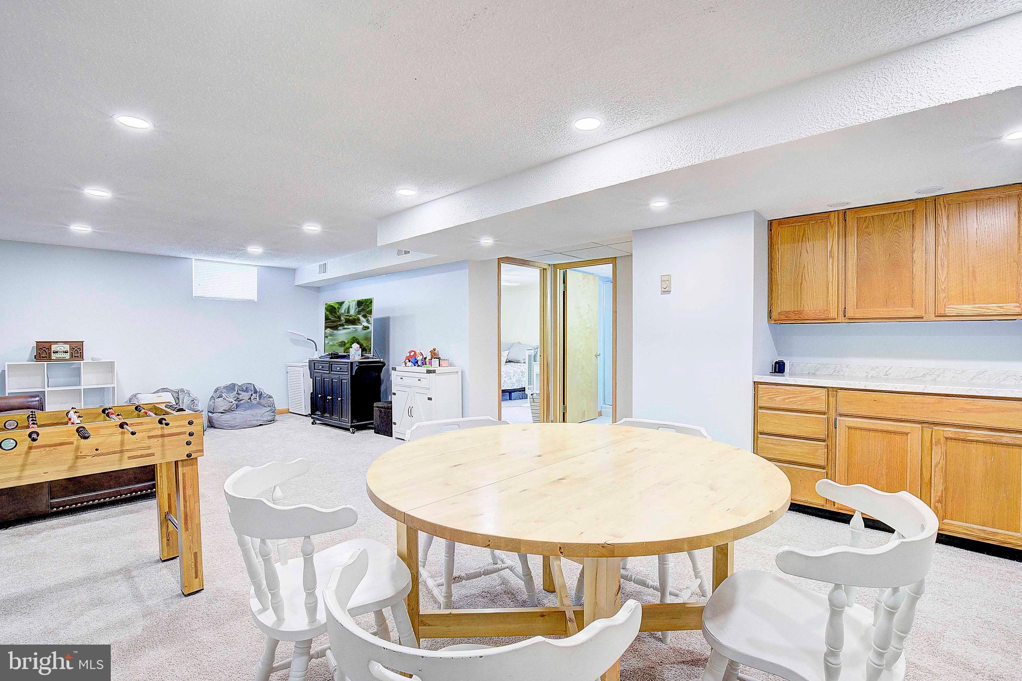 CEDARHURST - Residential