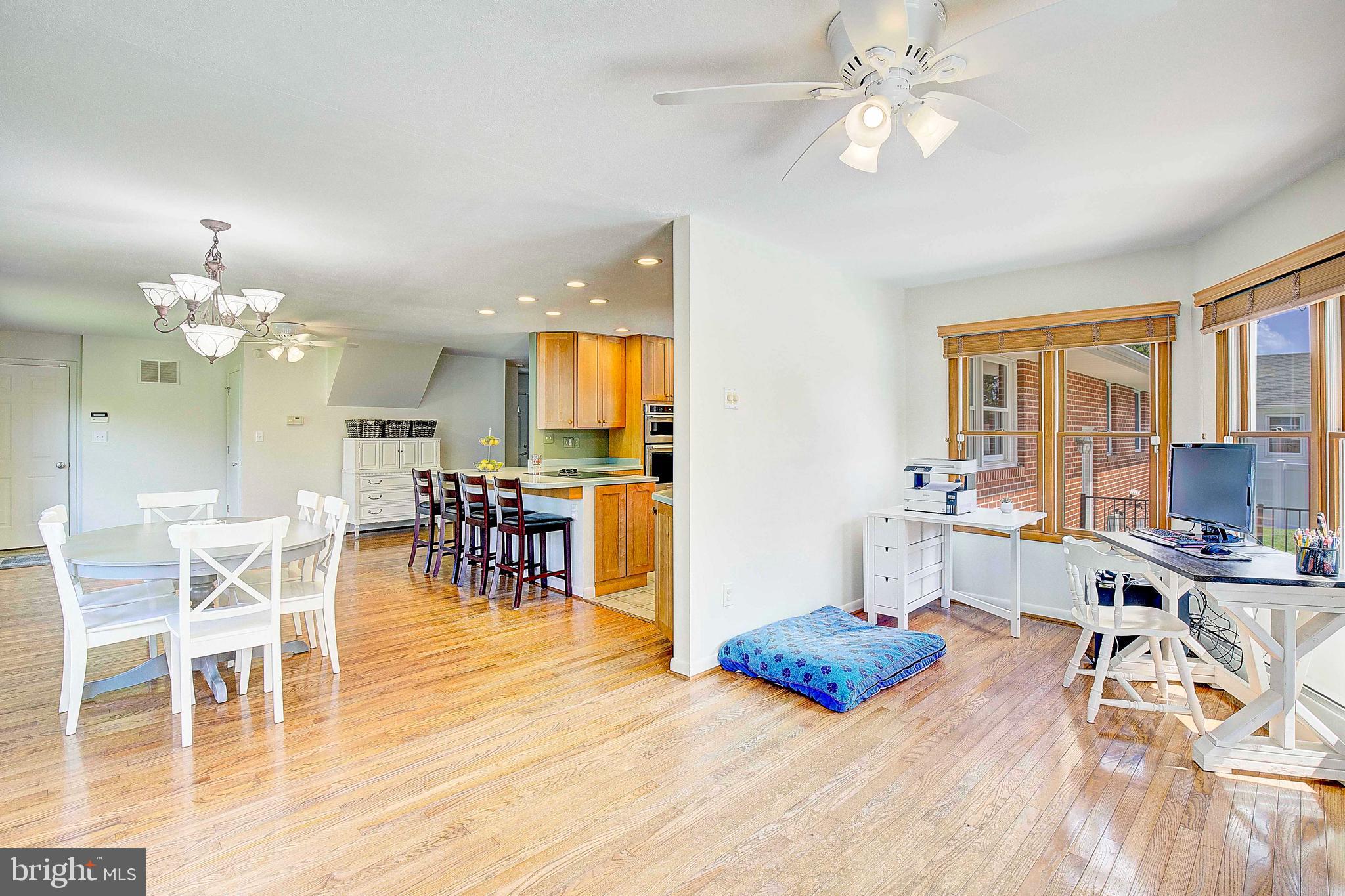 CEDARHURST - Residential