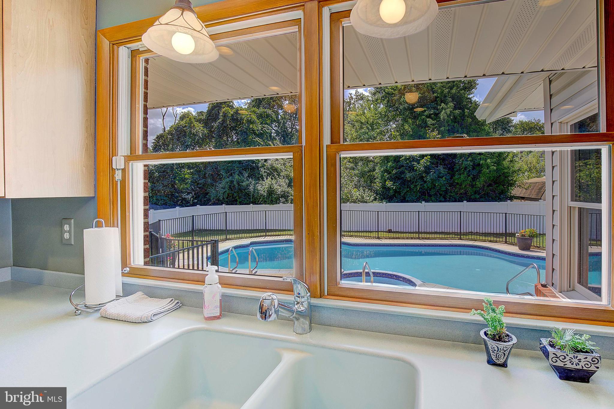 CEDARHURST - Residential