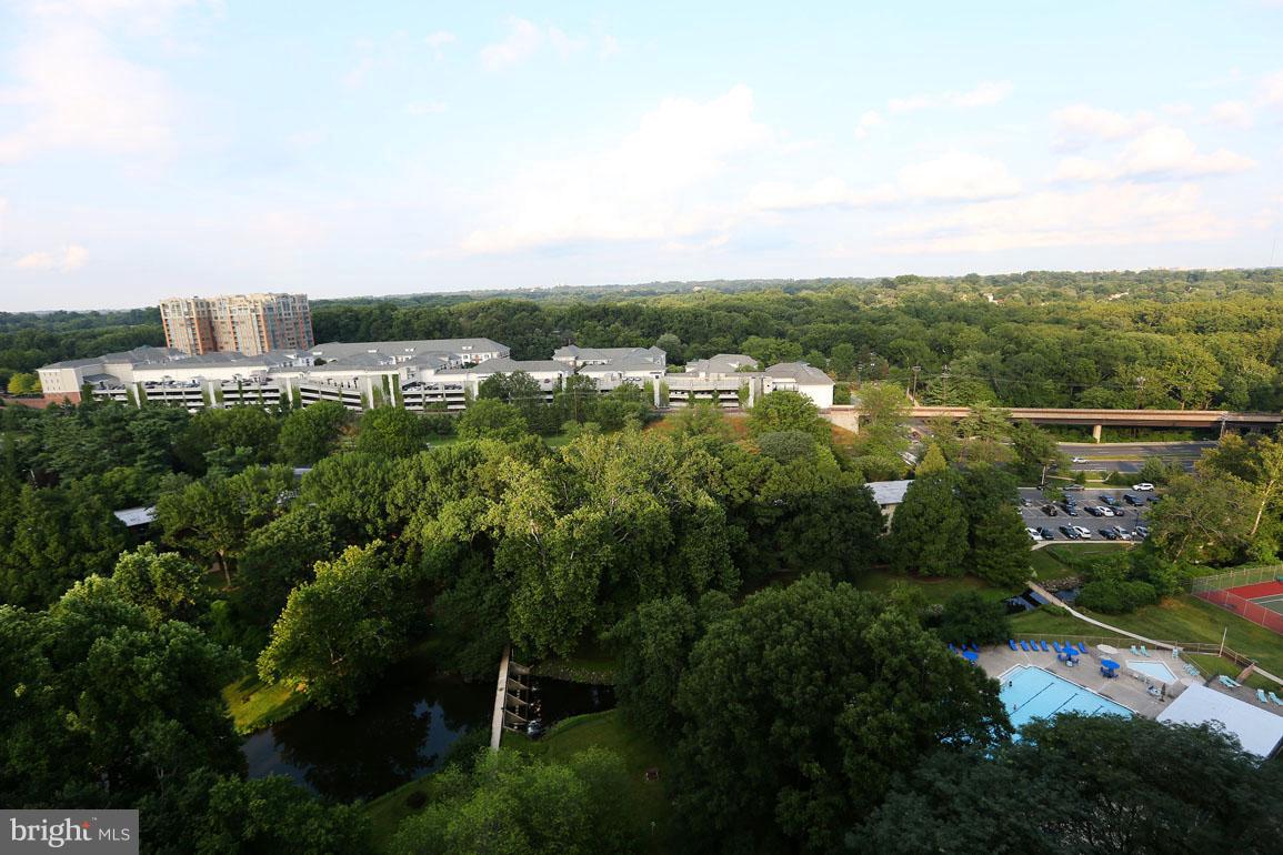 GROSVENOR PARK - Residential