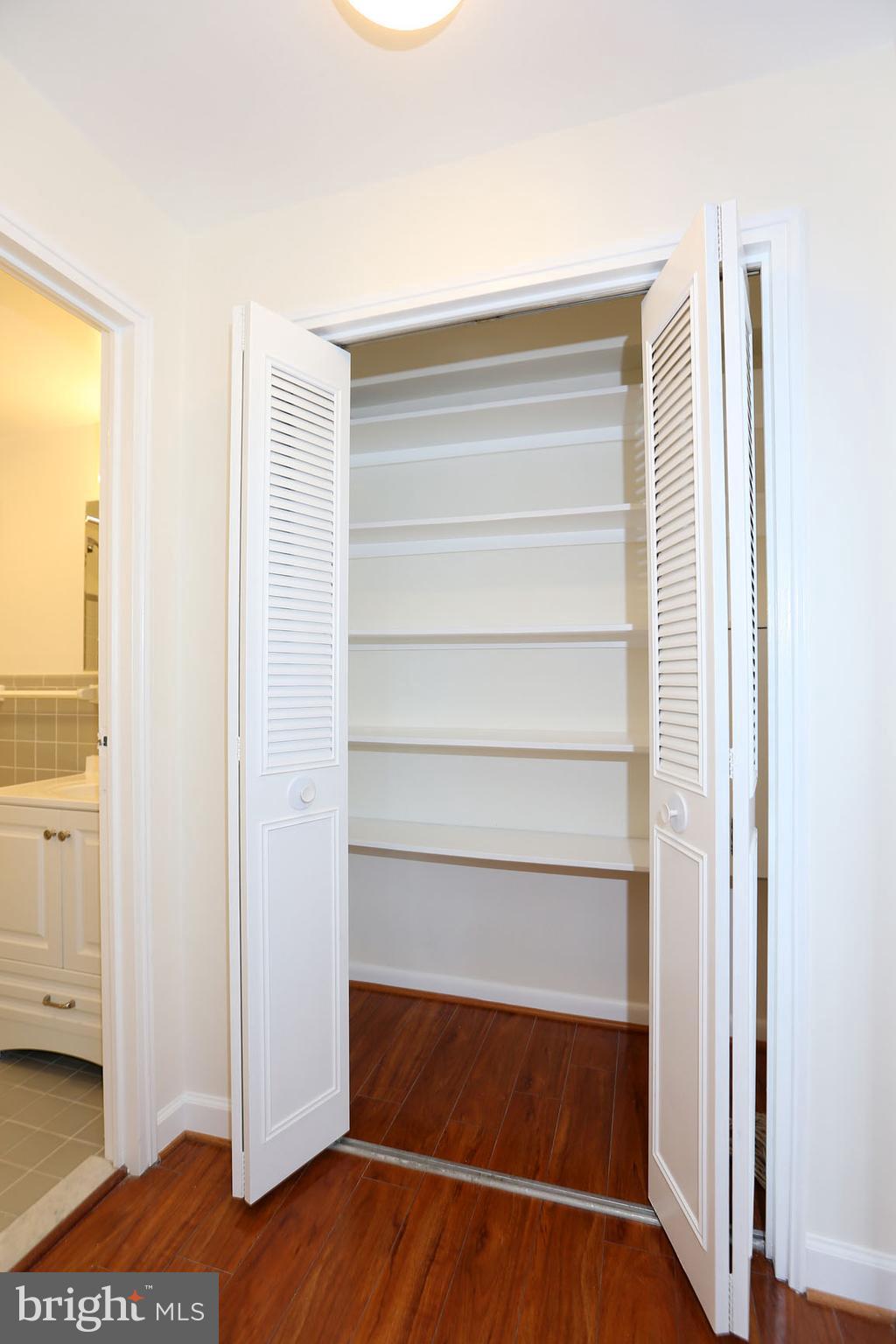 GROSVENOR PARK - Residential