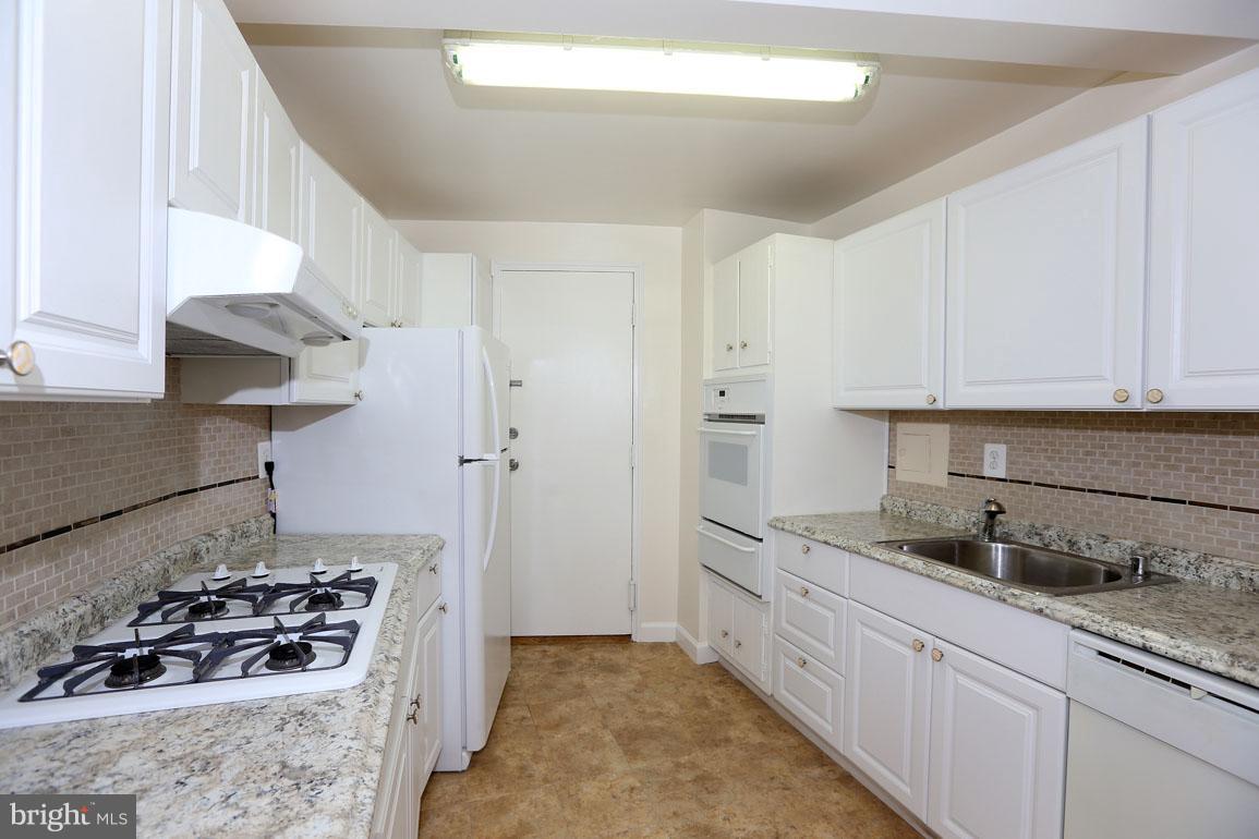 GROSVENOR PARK - Residential