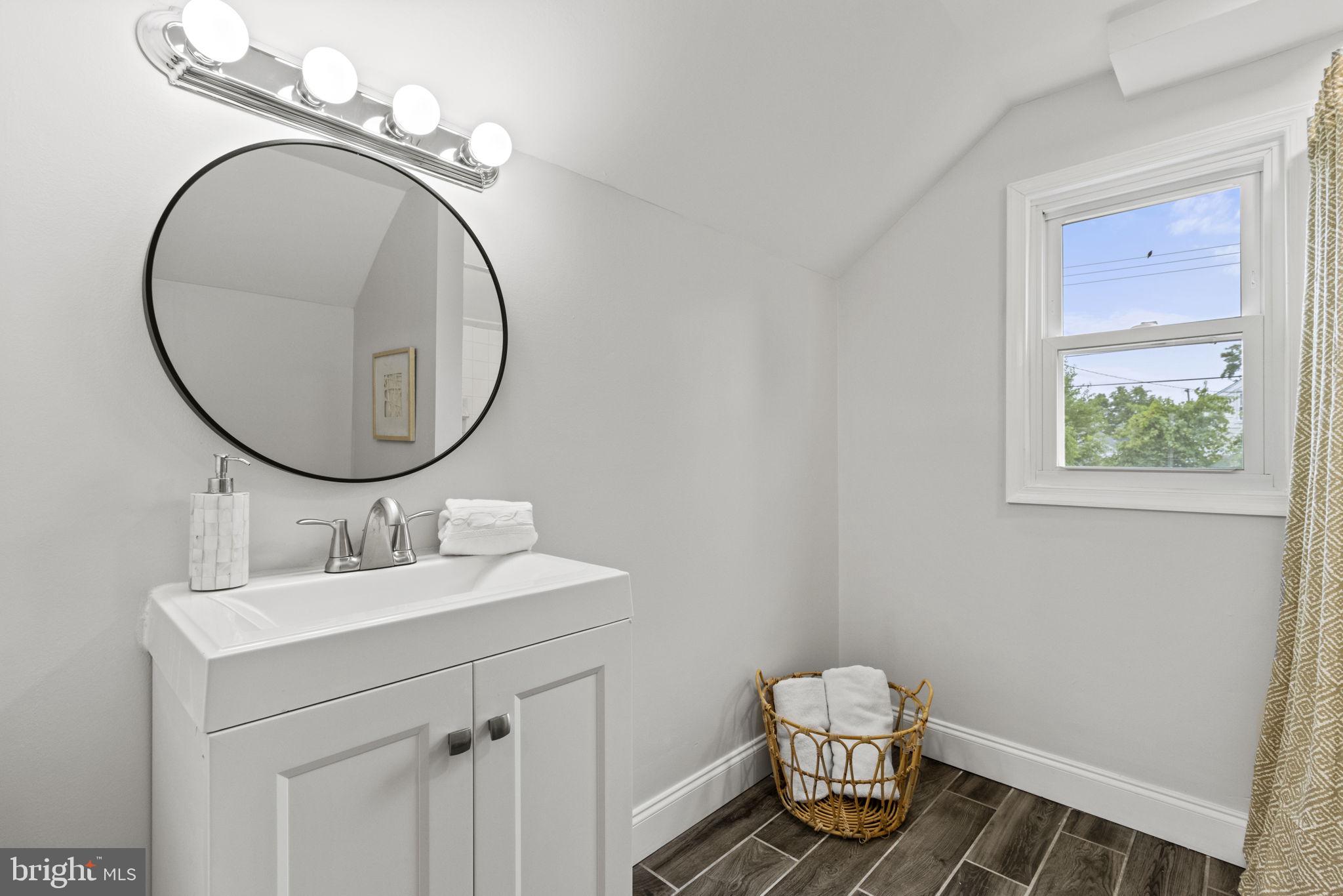 PARKVILLE - Residential