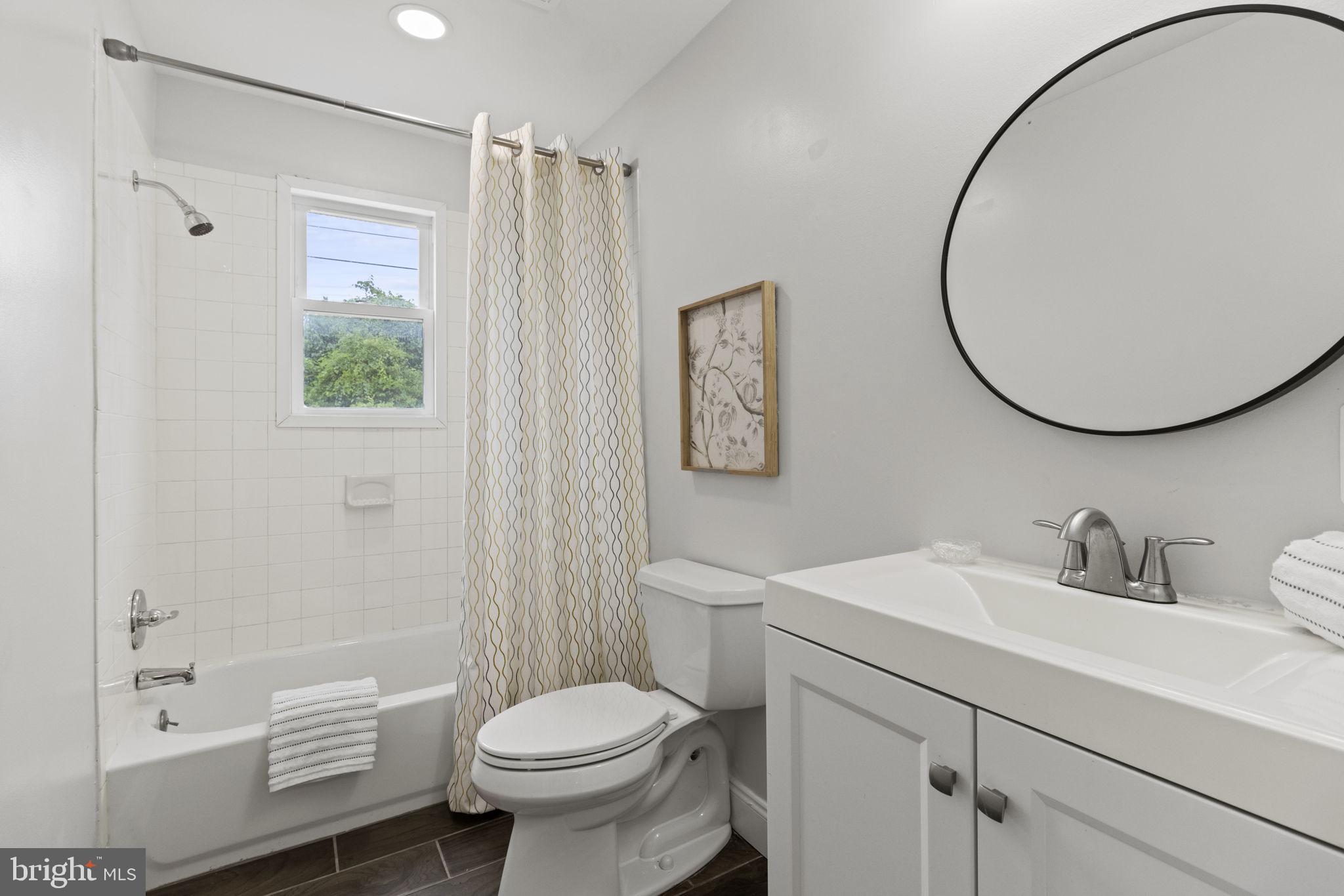 PARKVILLE - Residential