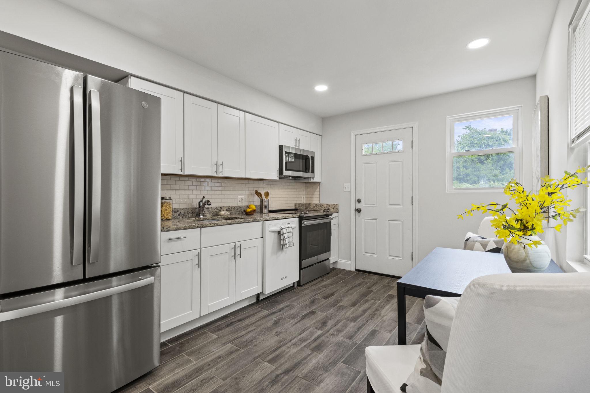 PARKVILLE - Residential