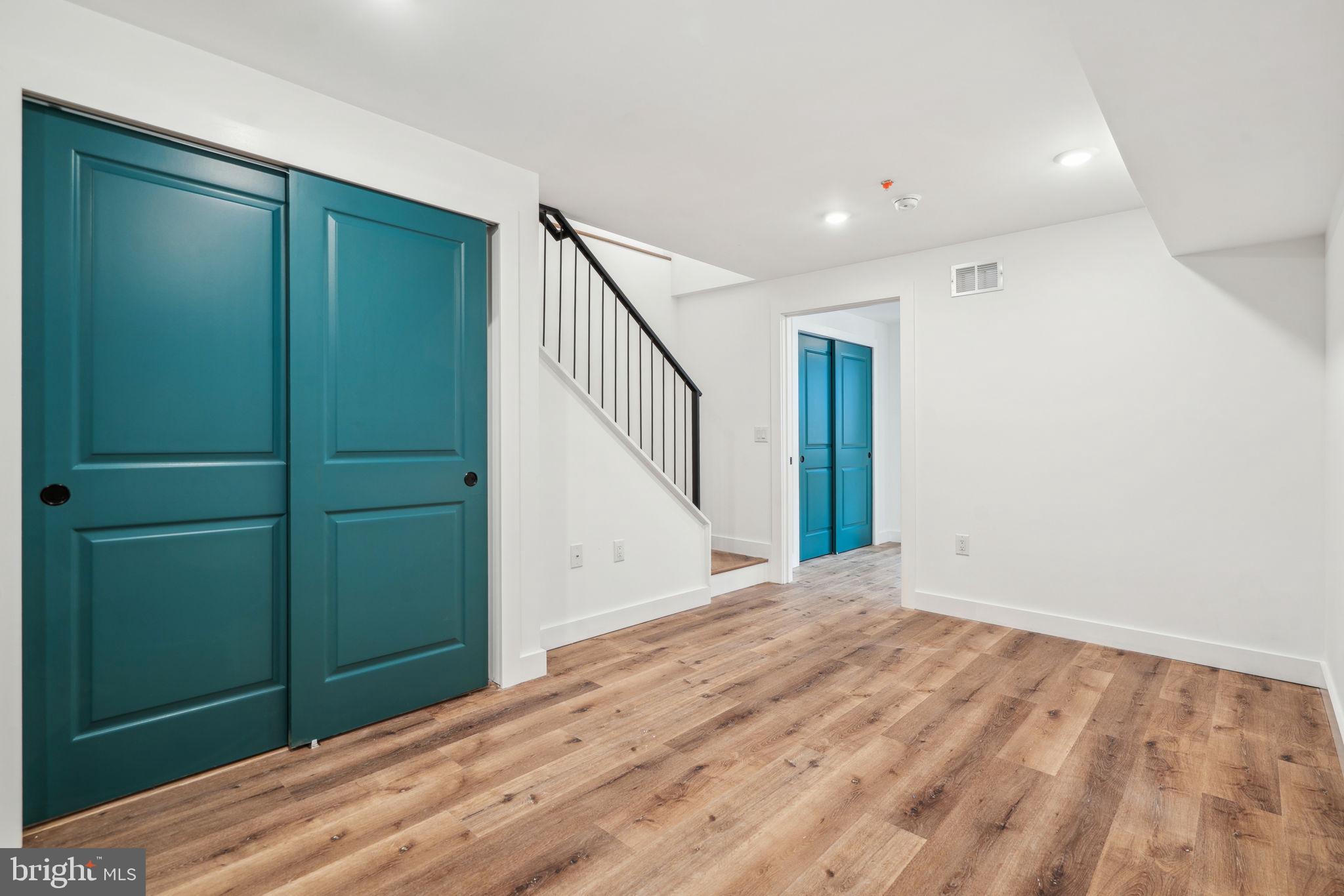 TEMPLE UNIVERSITY - Residential Lease