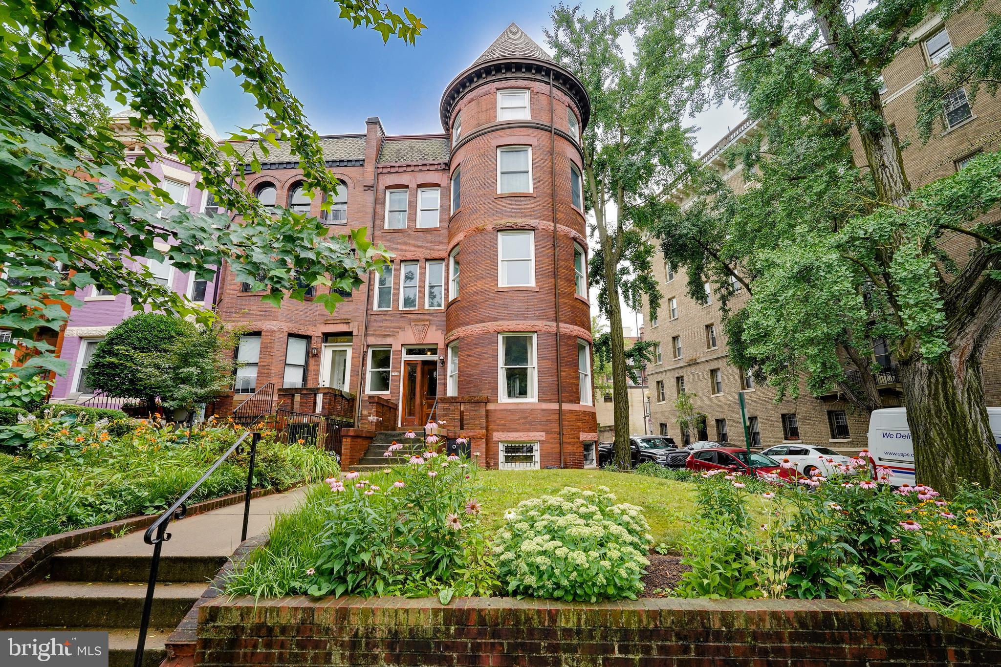 1938 BILTMORE STREET NW D