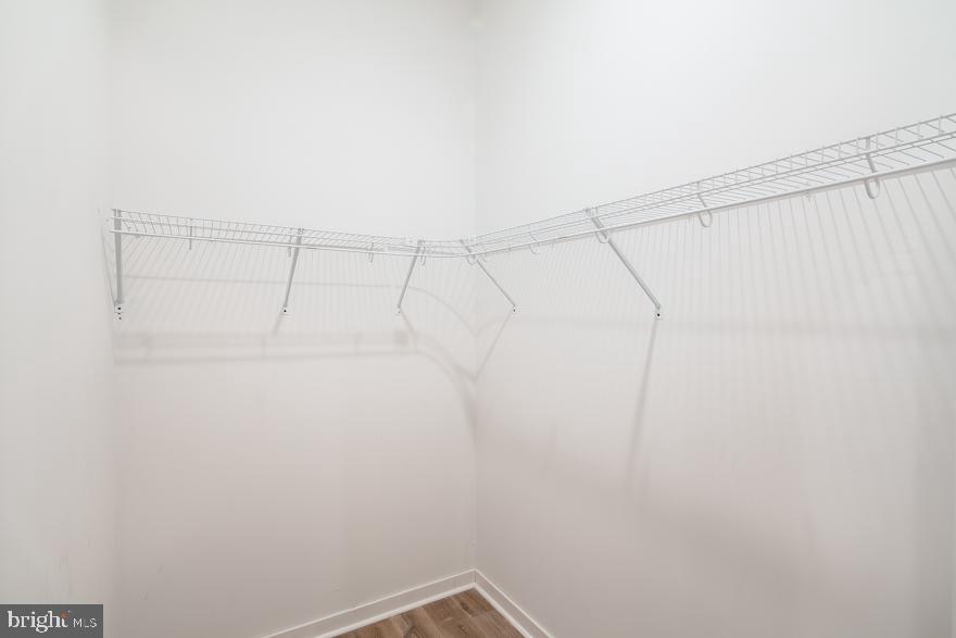 QUEEN VILLAGE - Residential Lease