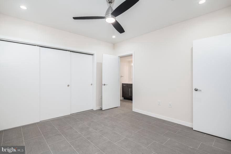 QUEEN VILLAGE - Residential Lease