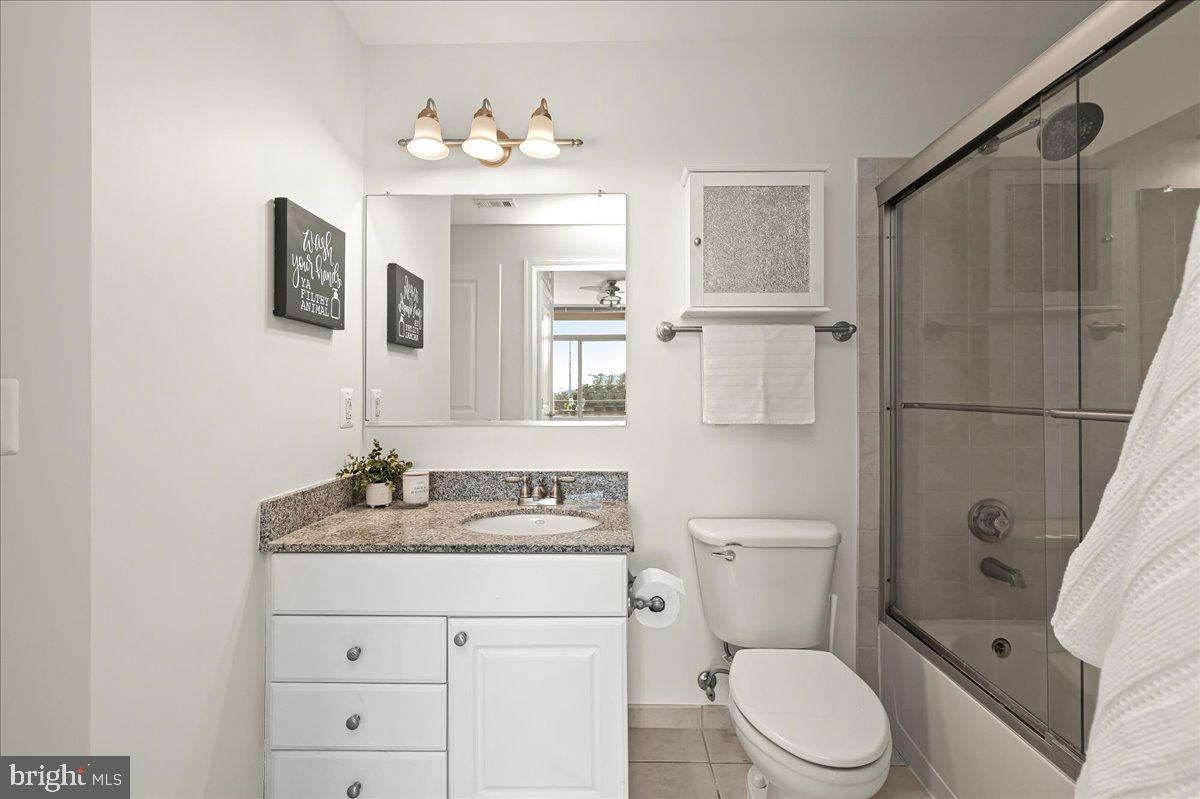 ECLIPSE ON CENTER PARK - Residential